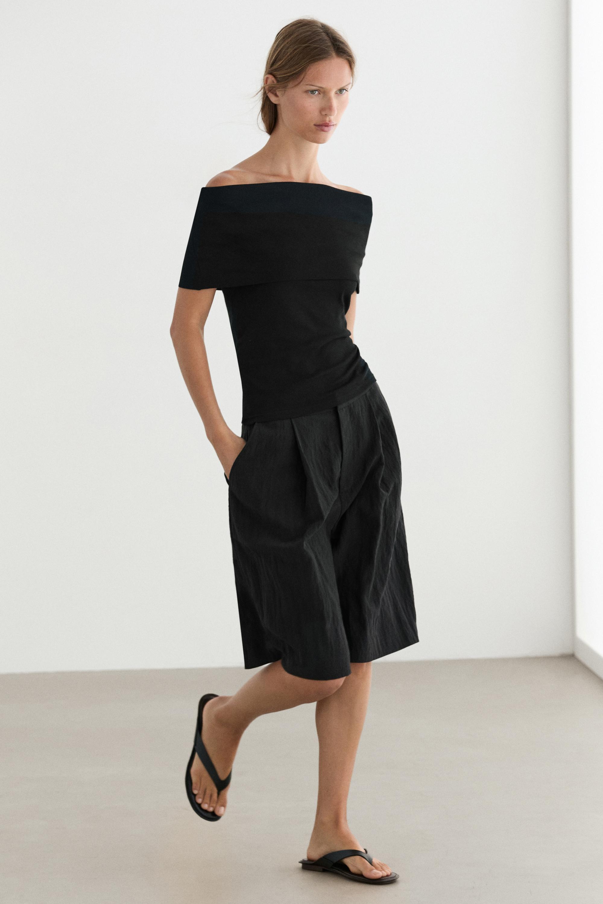 Cotton off-the-shoulder top — BLACK