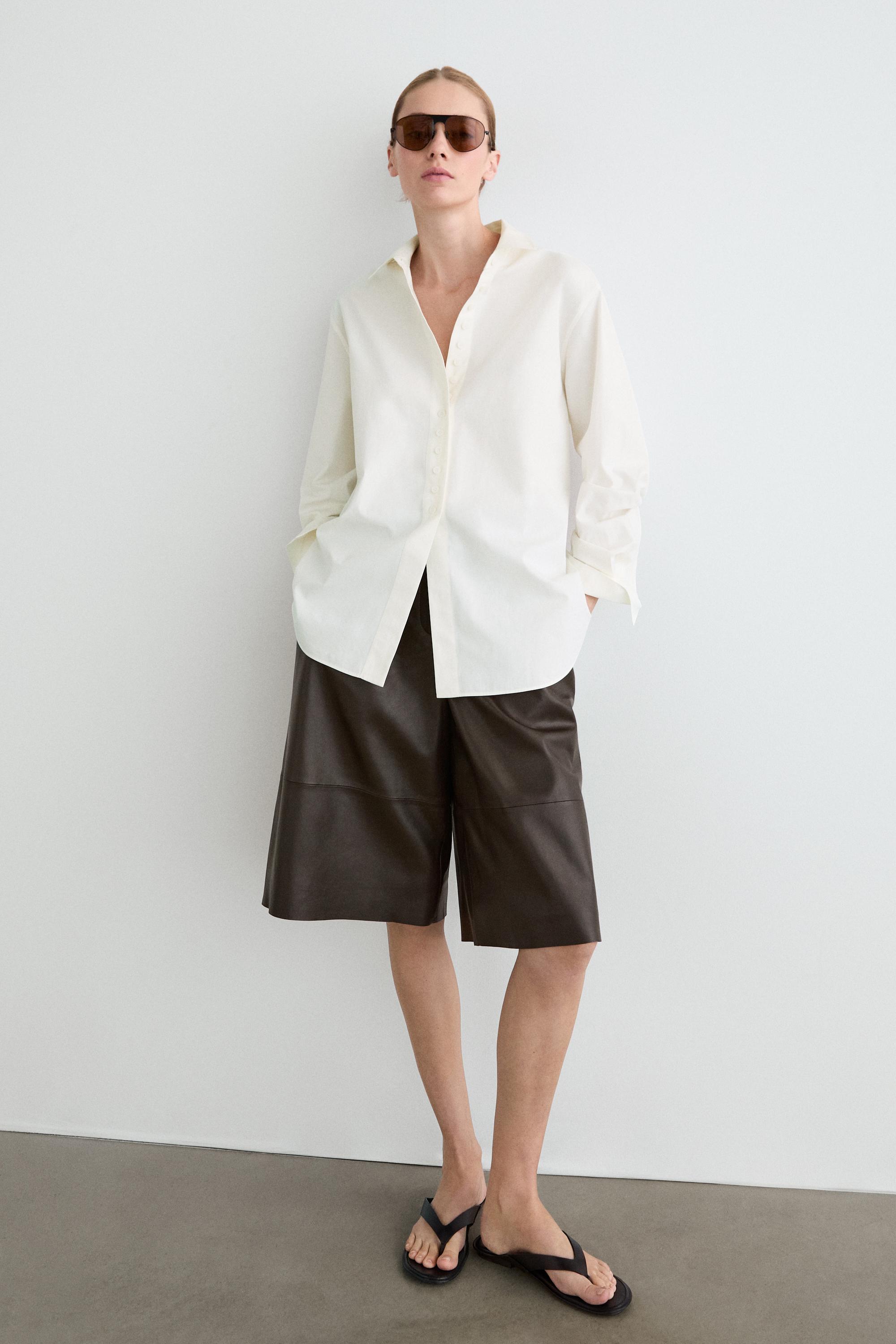 100% cotton shirt with button details — Off white