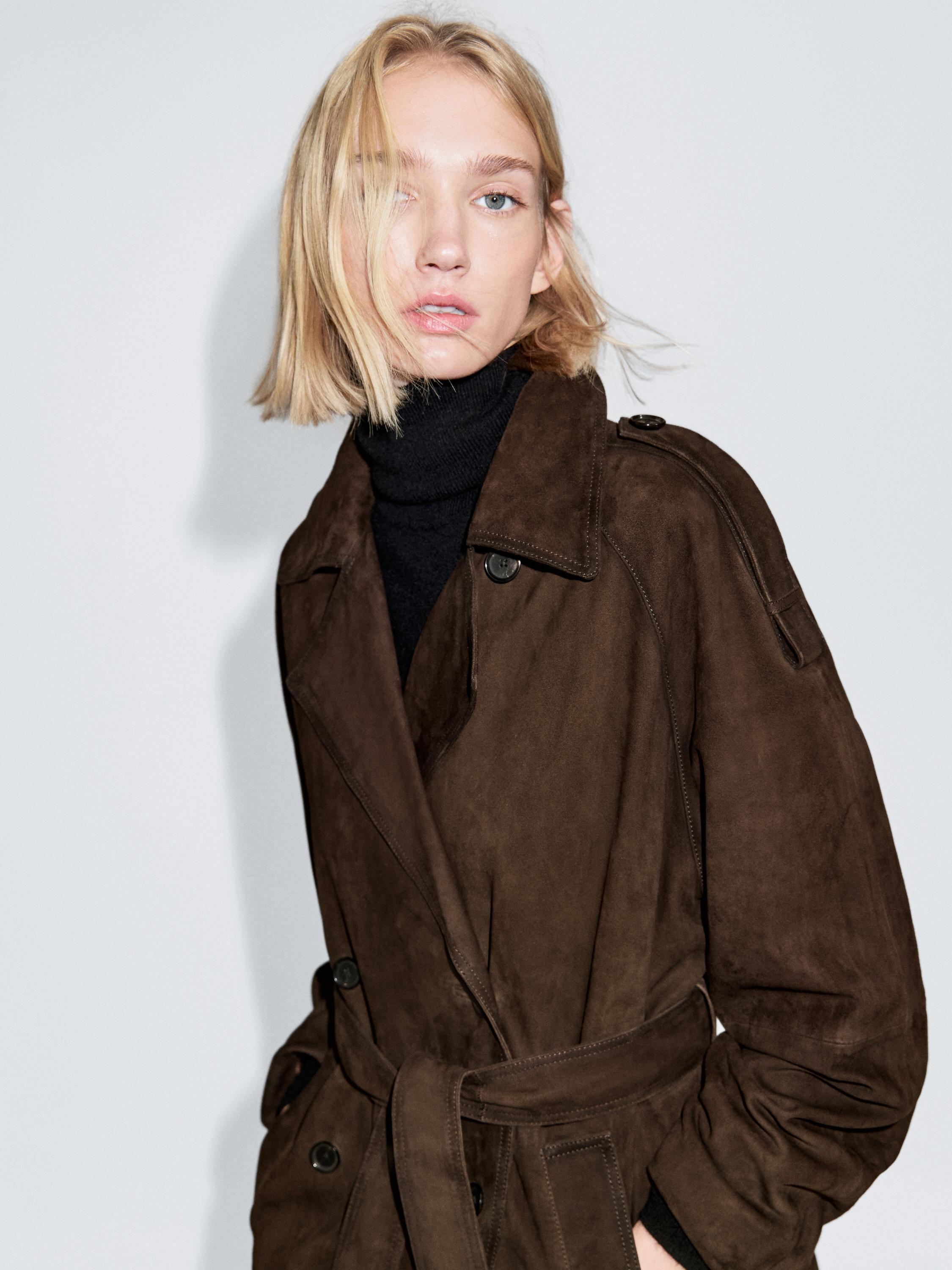 Trench lungo in pelle scamosciata