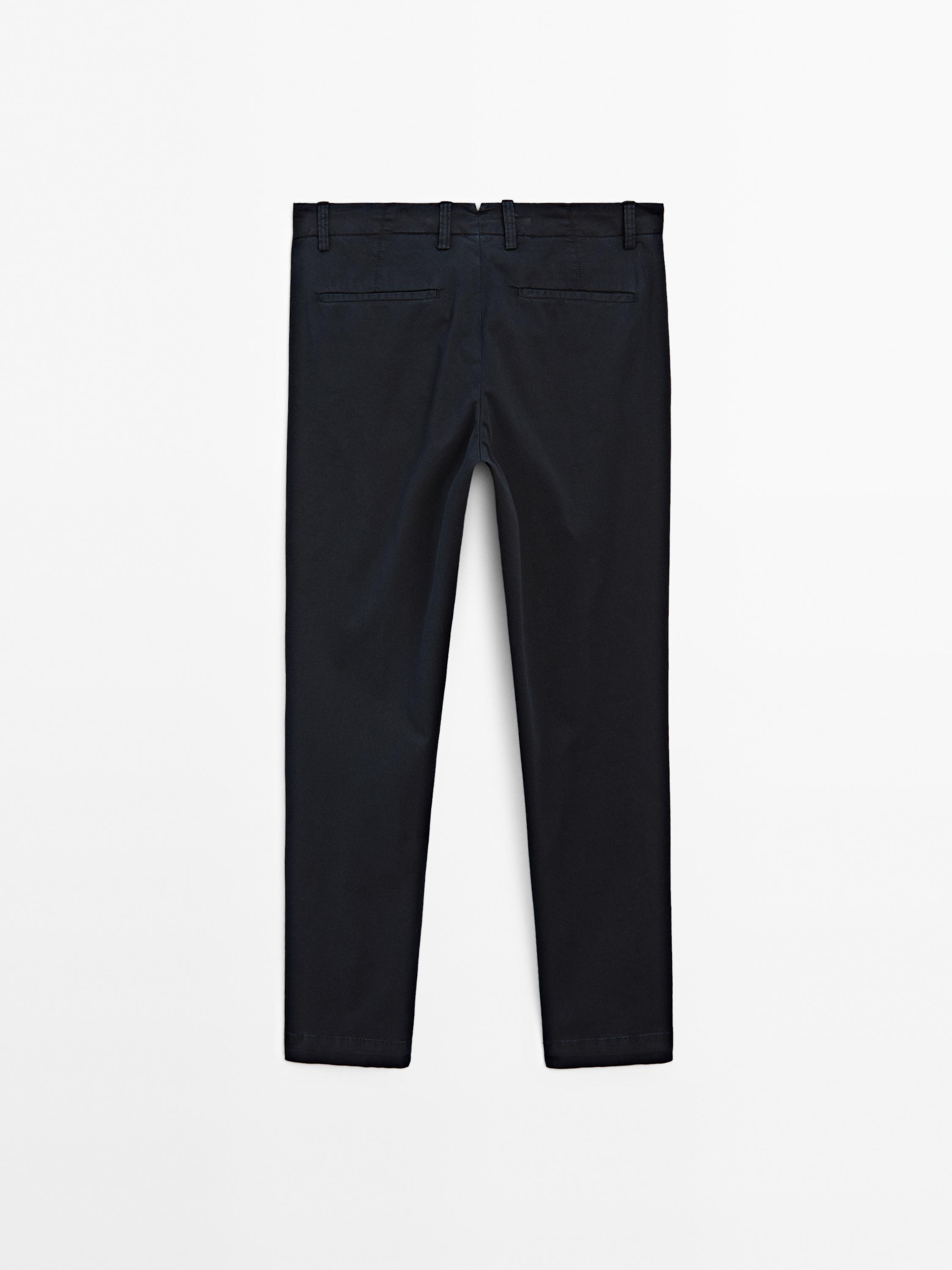 Strukturierte Slim-Fit-Hose