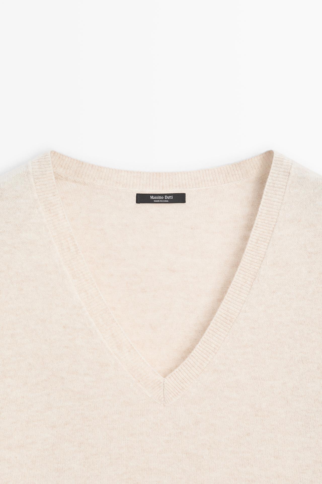 Wool blend V-neck knit sweater — BEIGE MARL