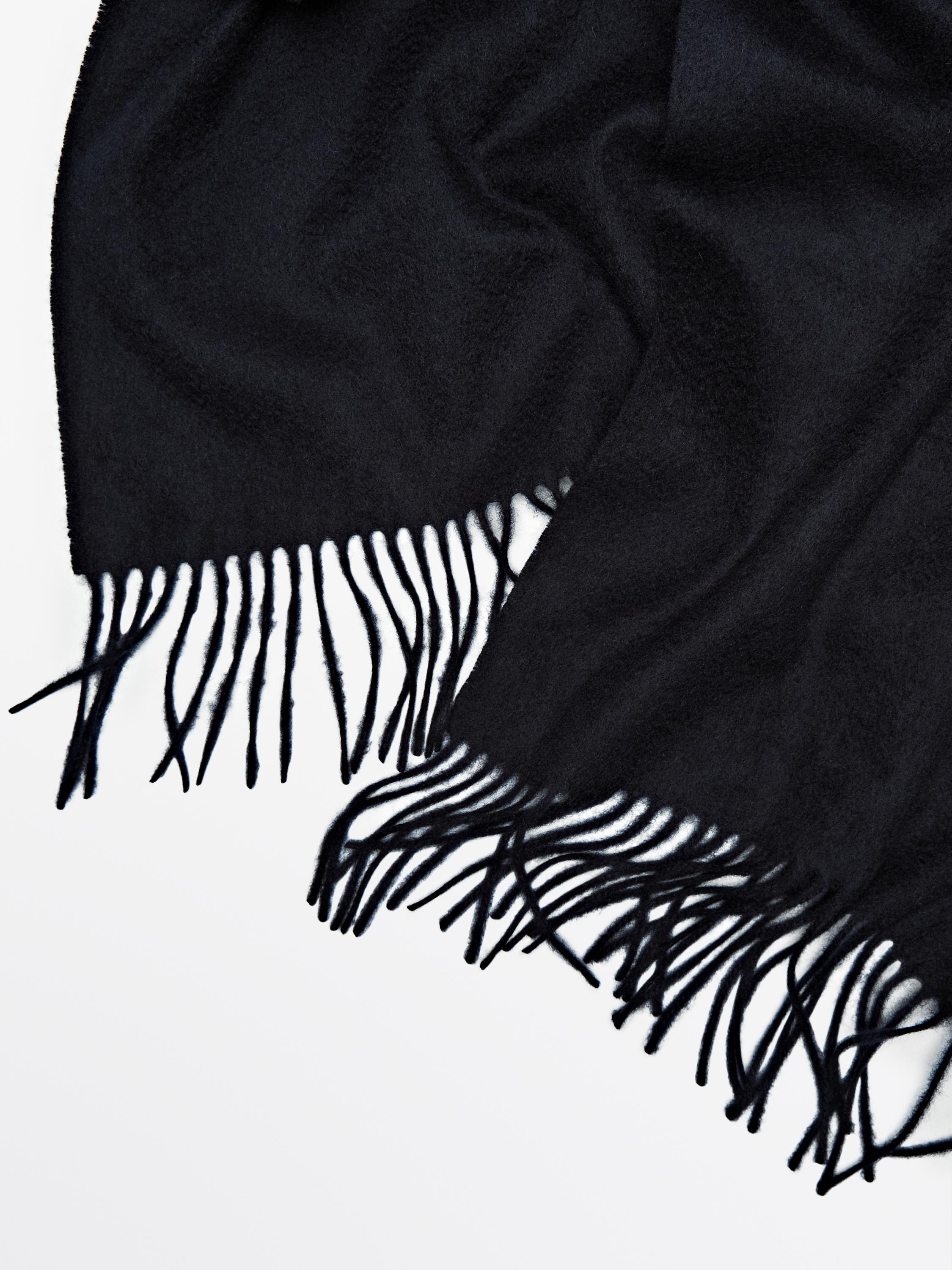 Wool blend scarf