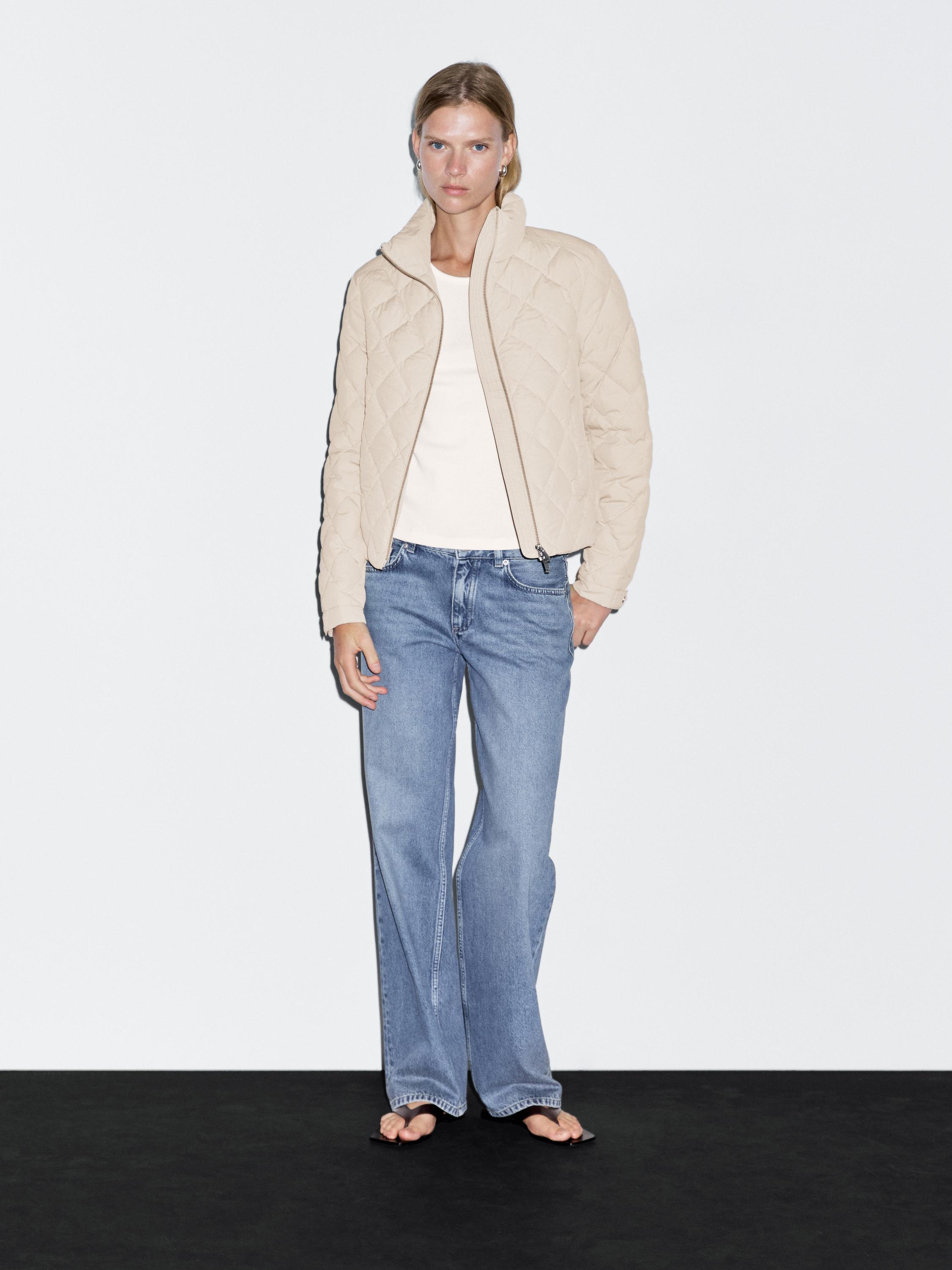 Short puffer jacket
