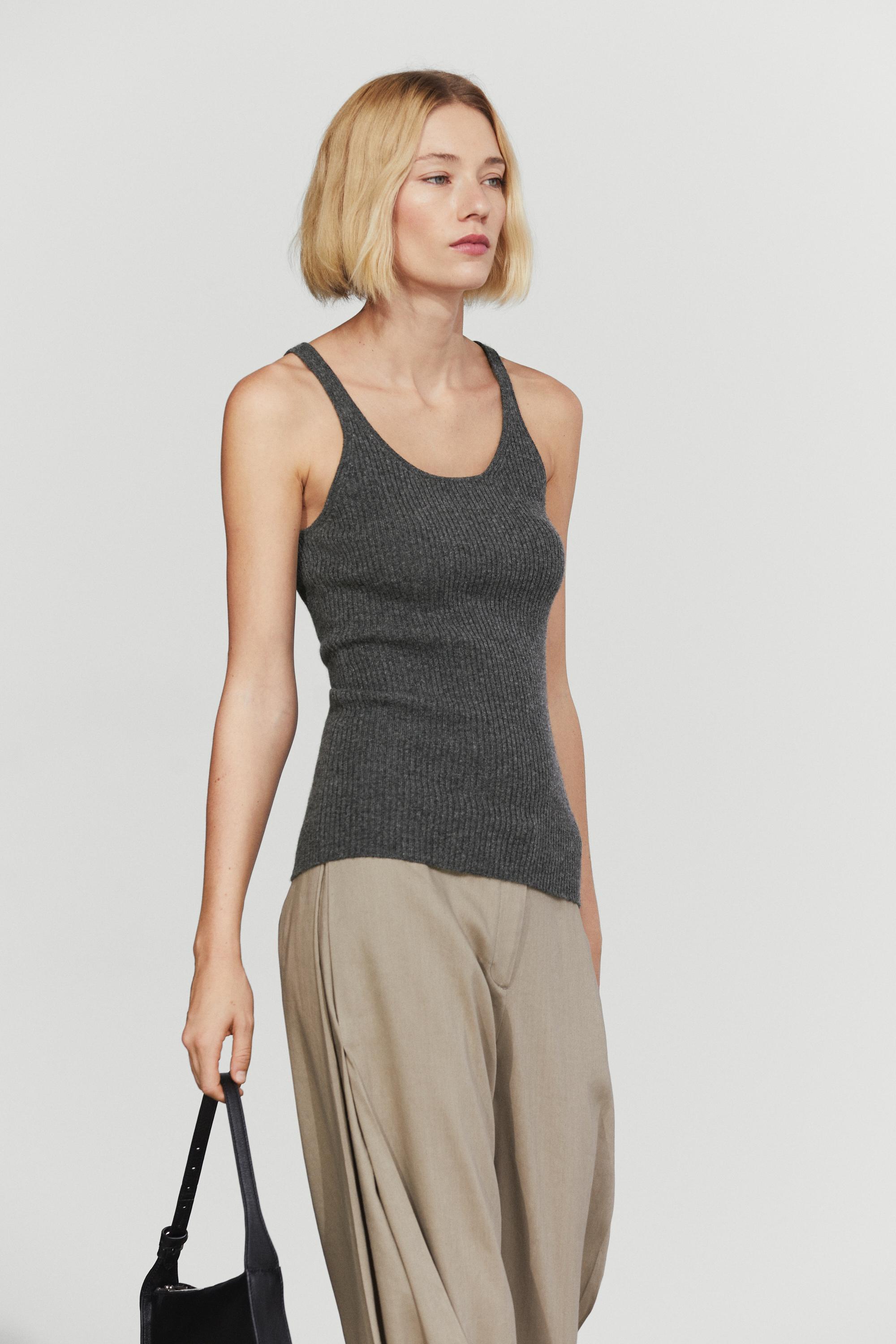 100% cashmere ribbed knit top