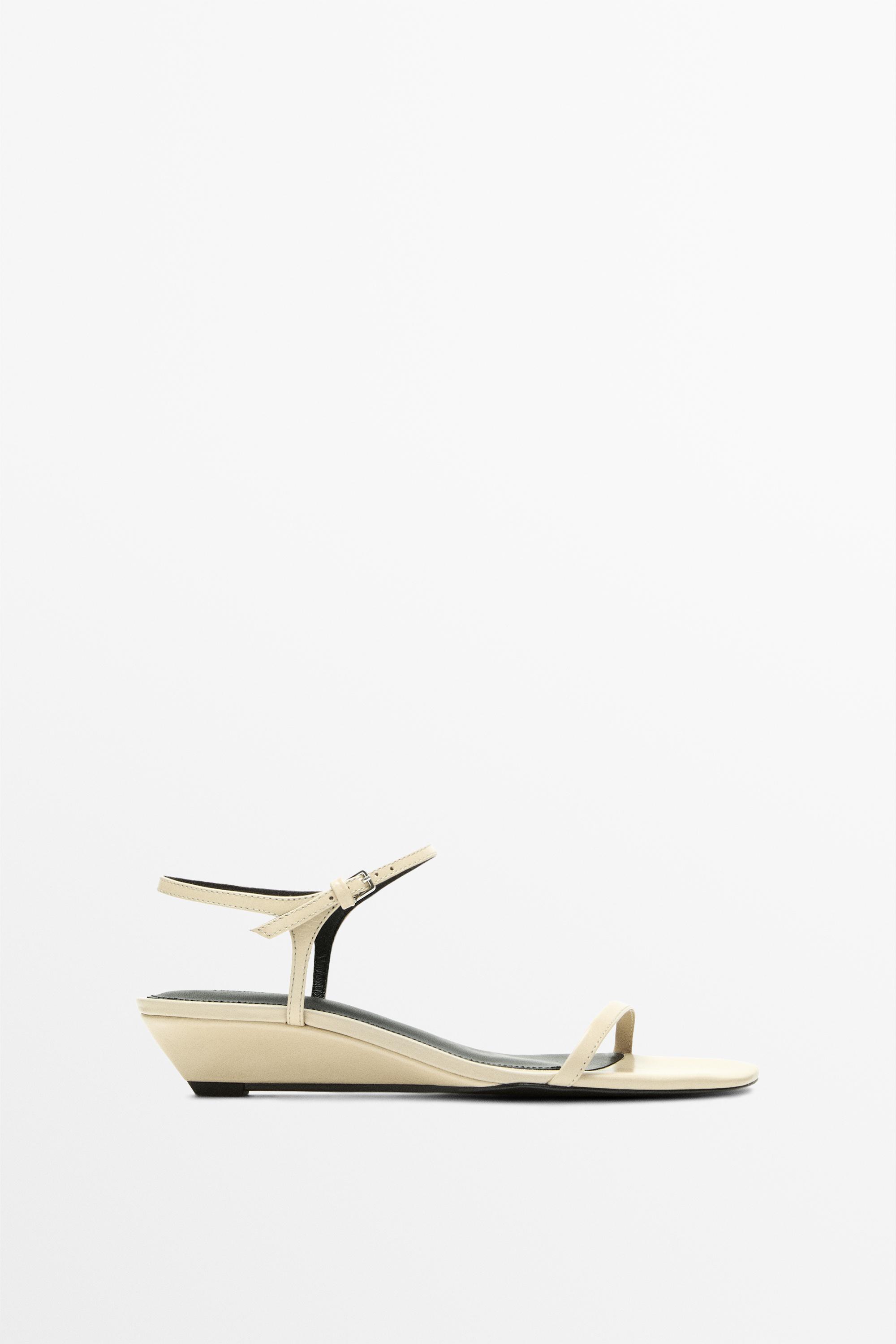 Strappy leather mid-wedge sandals — Vanilla