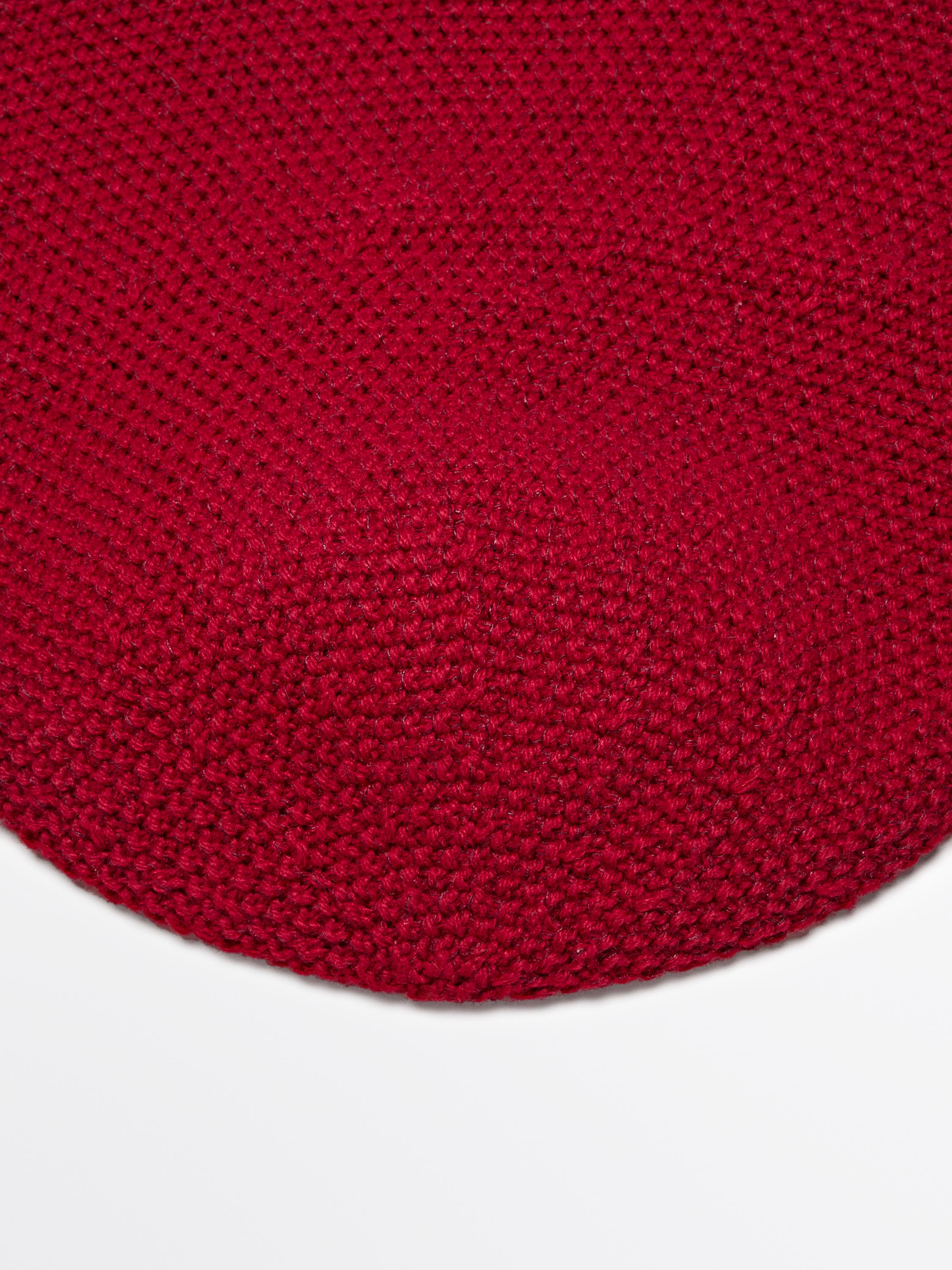 Wool blend knit beanie — RED