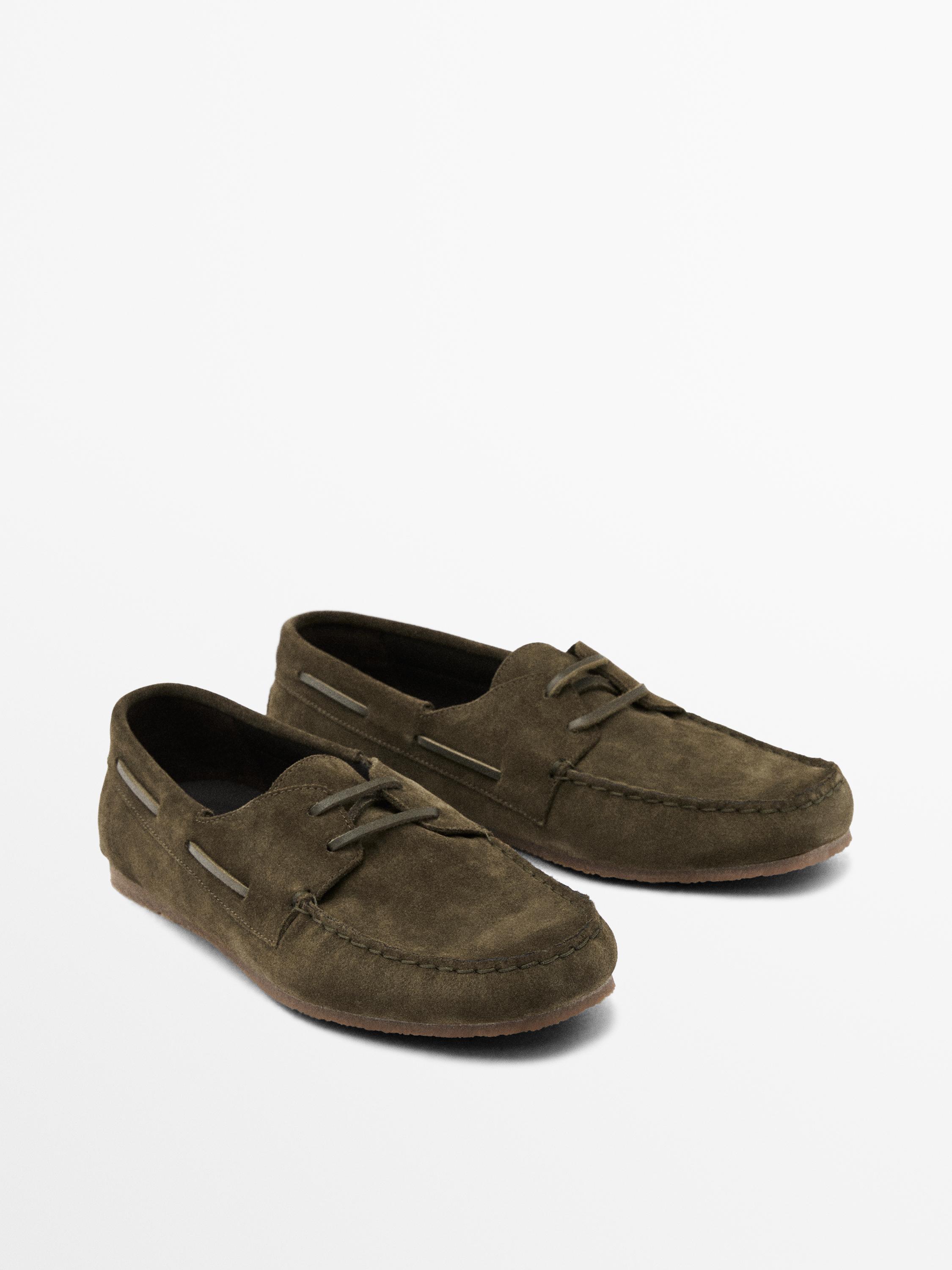 Soft split leather deck shoes