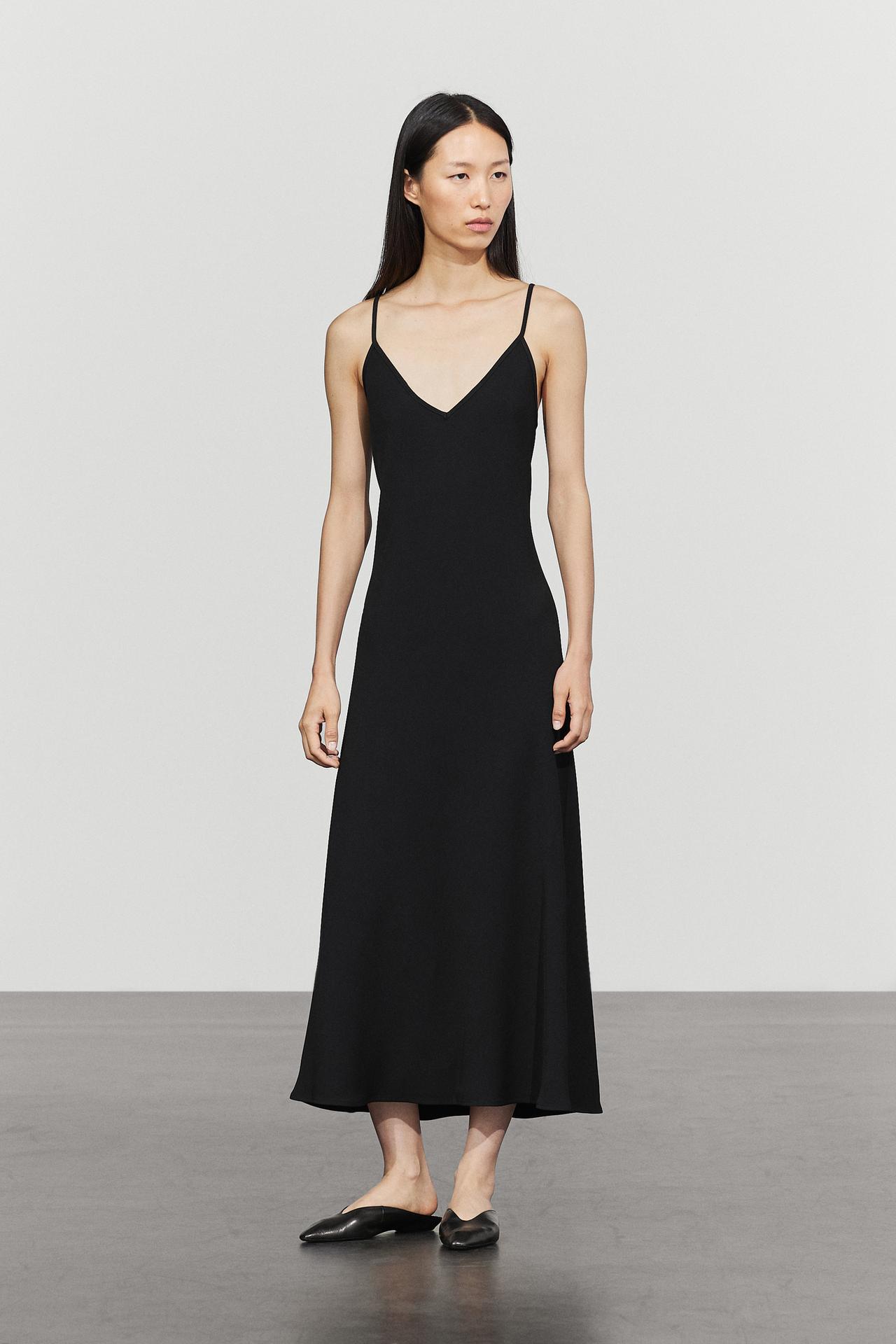 Flowing spaghetti strap midi dress — BLACK