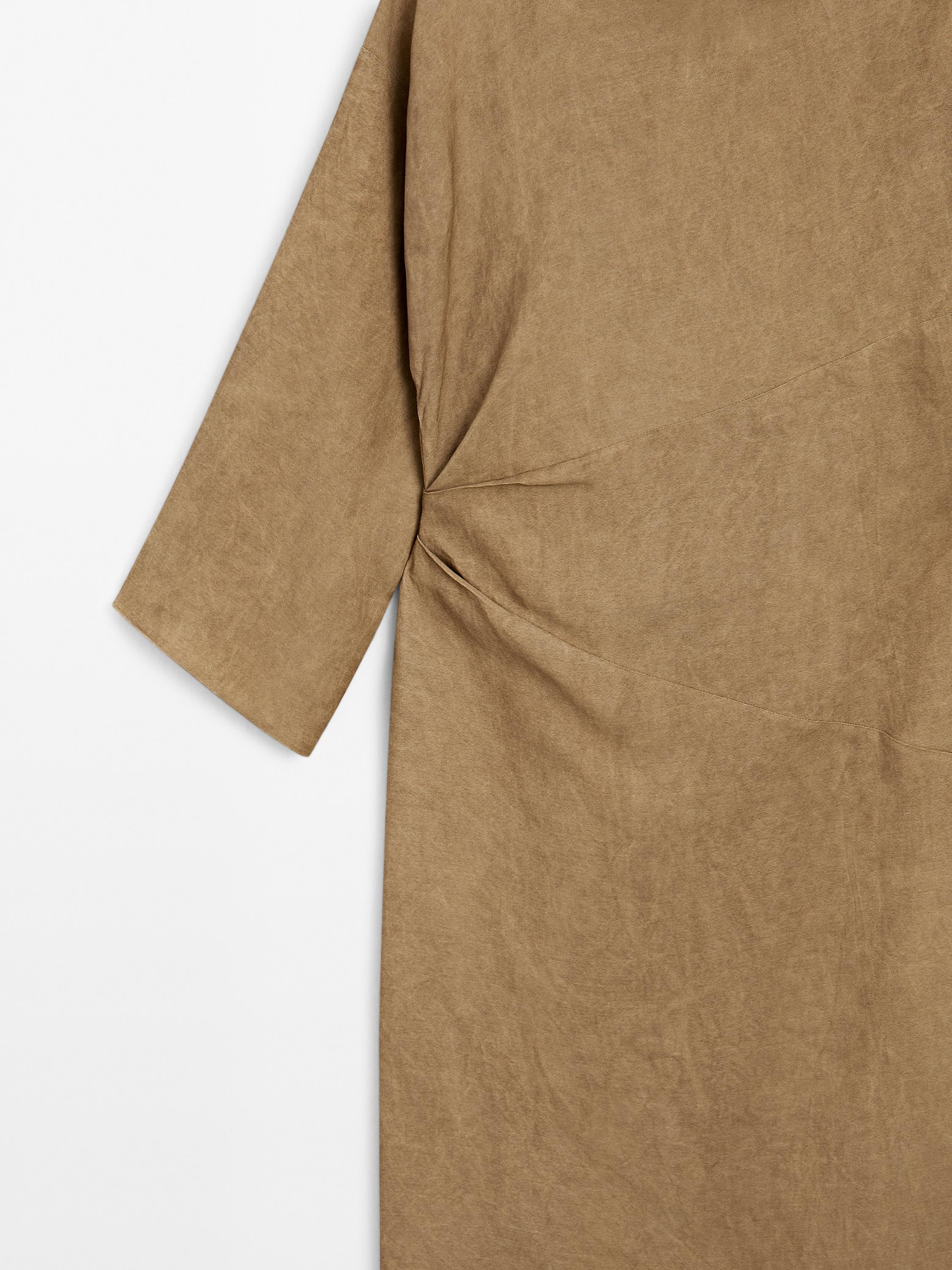Midi dress with seam details