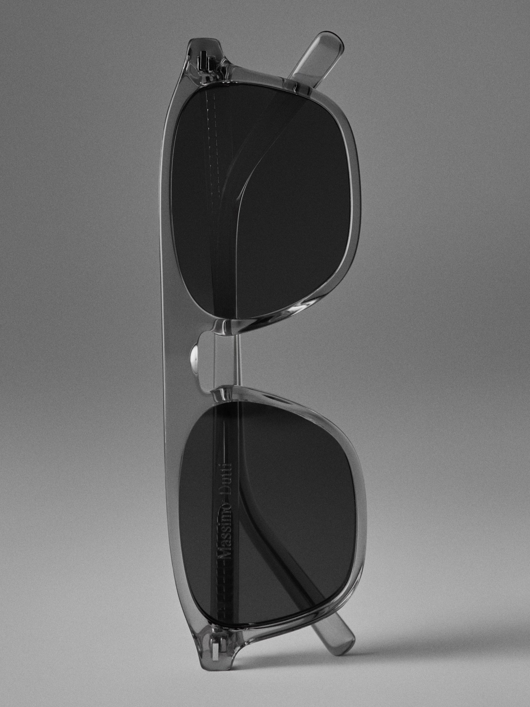 D-frame sunglasses — Mustard