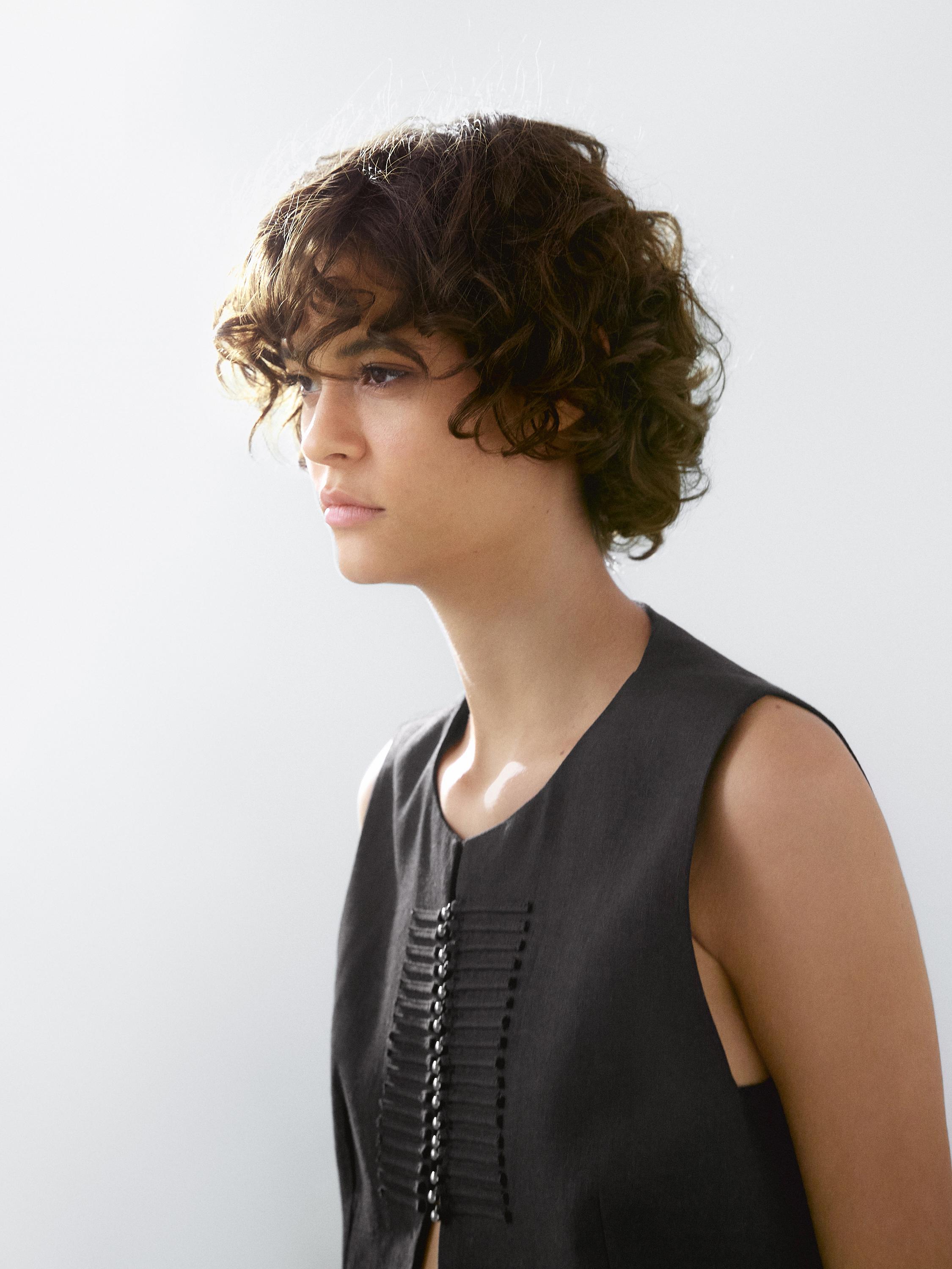 Linen blend beaded waistcoat