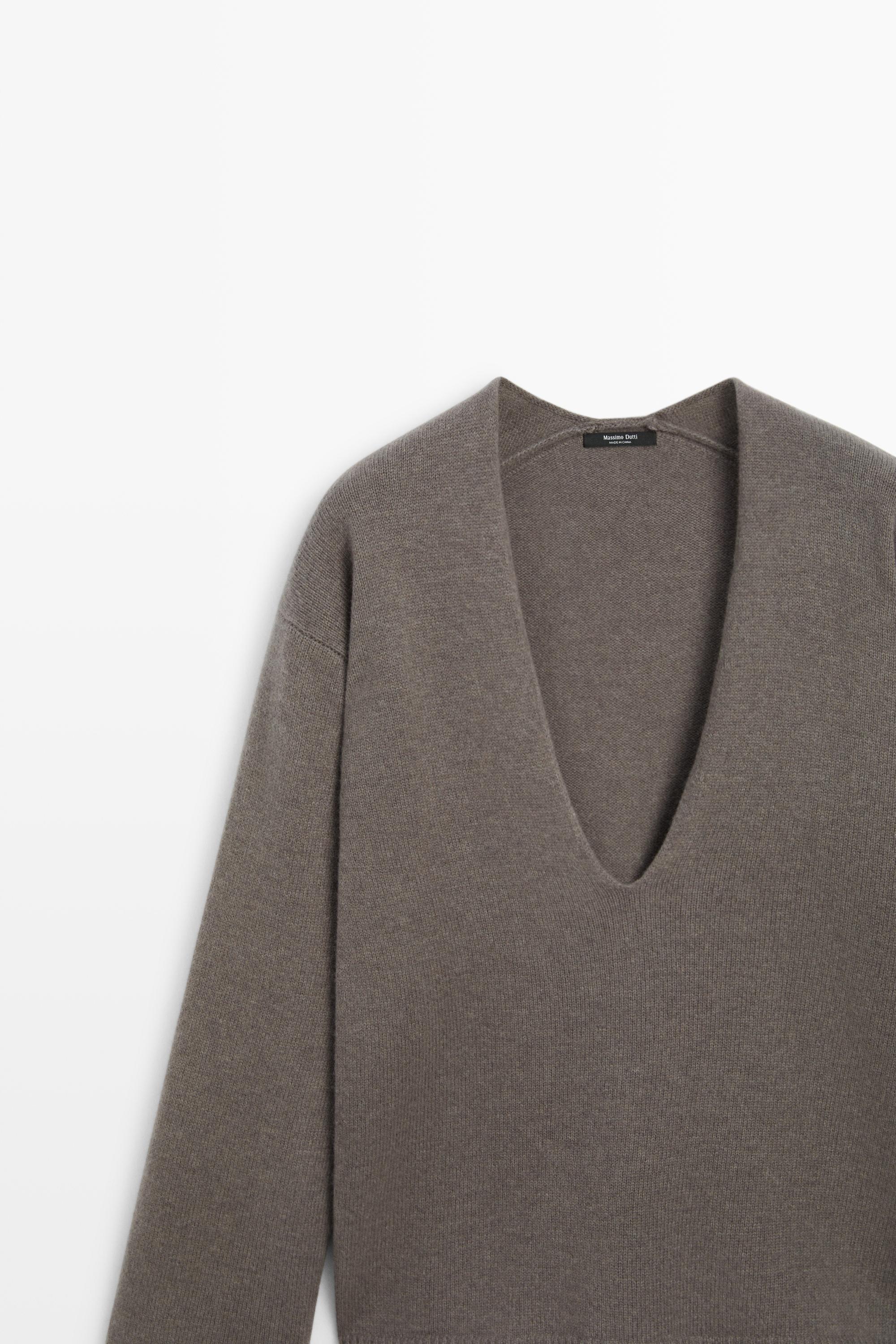 Long-line knit sweater with neckline detail — TAUPE GREY