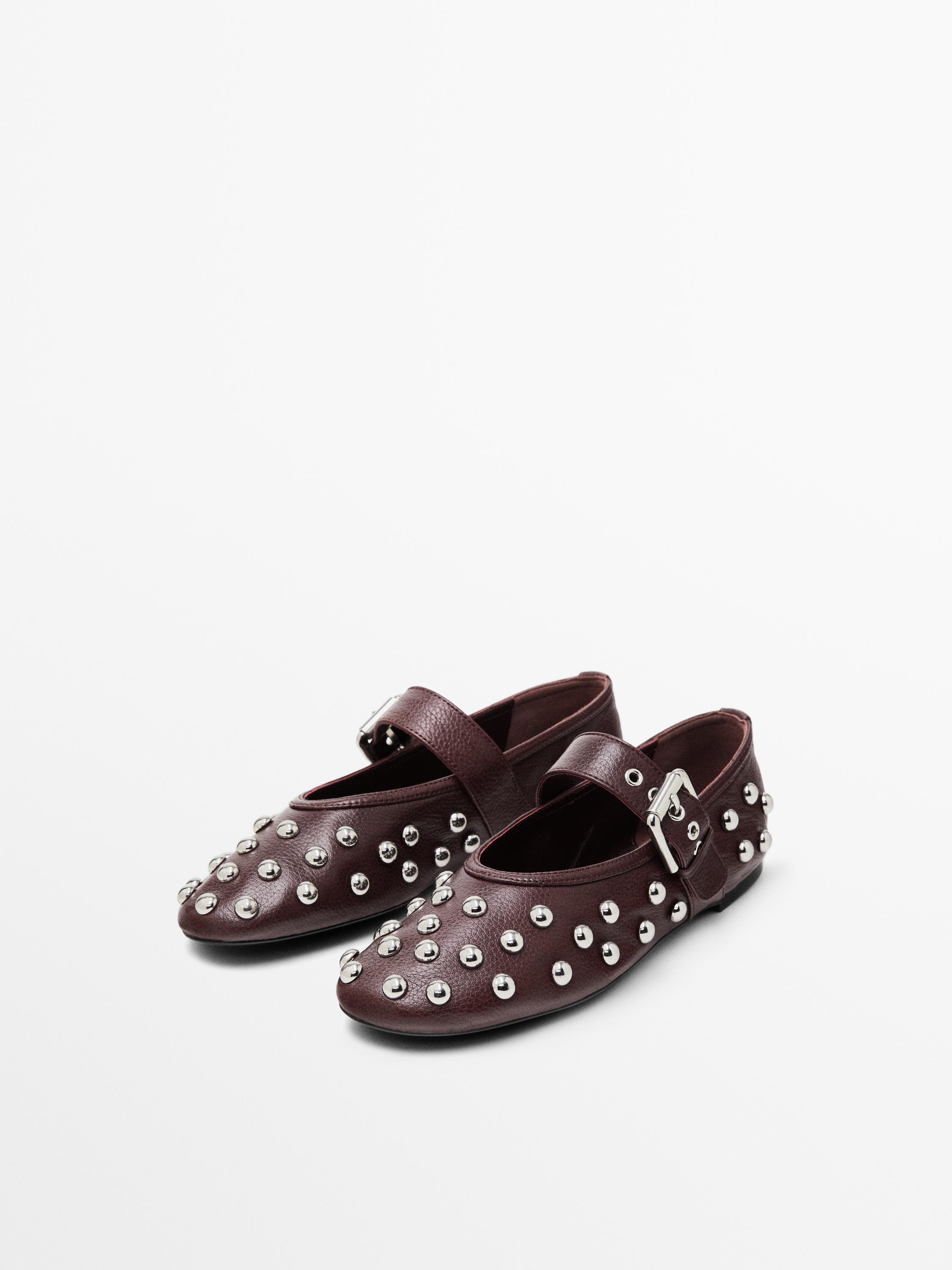 Ballet flats with studded buckles