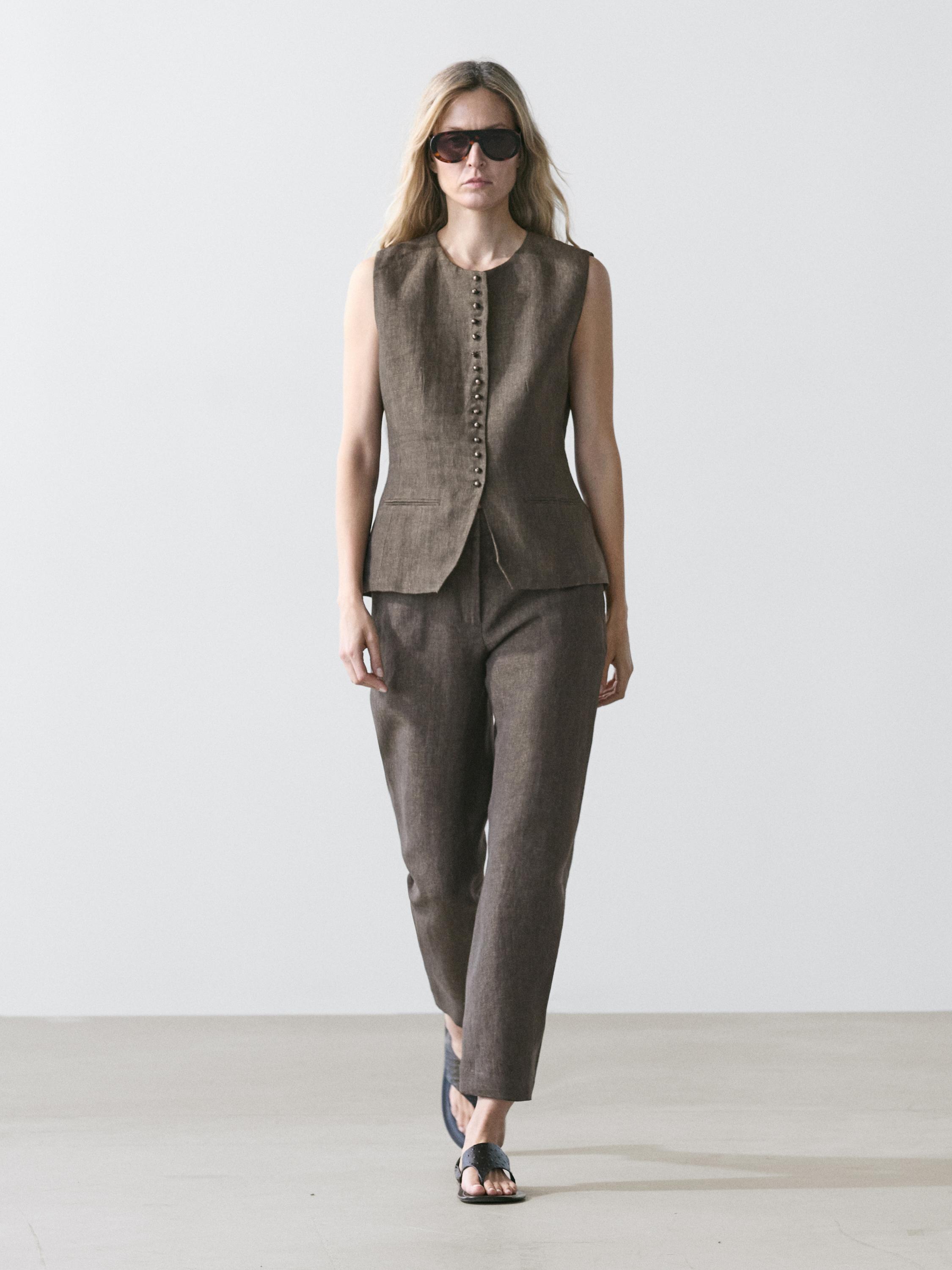 Linen barrel fit trousers — Chocolate