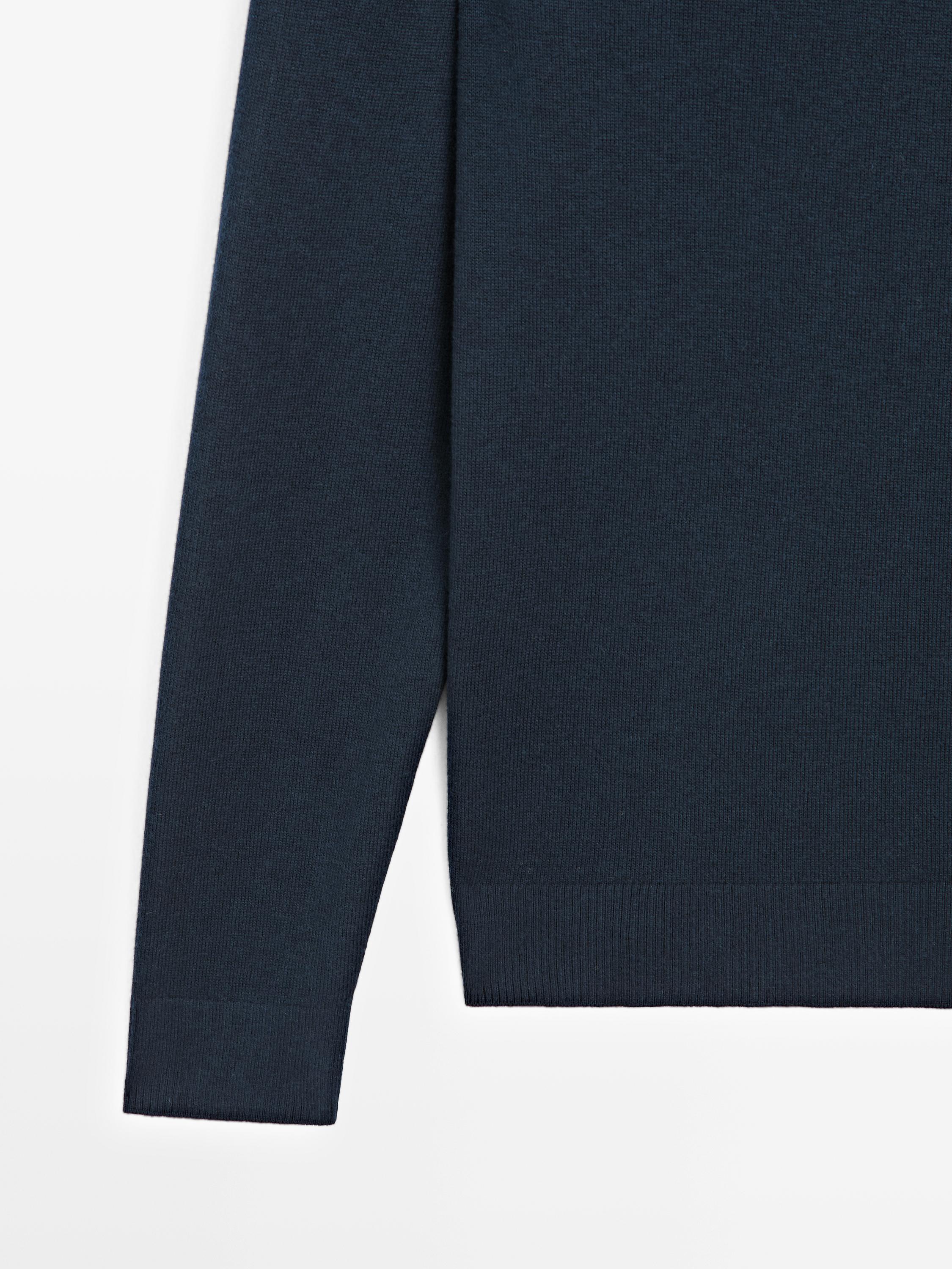 Knit cotton and wool sweater with crew neck — NAVY BLUE