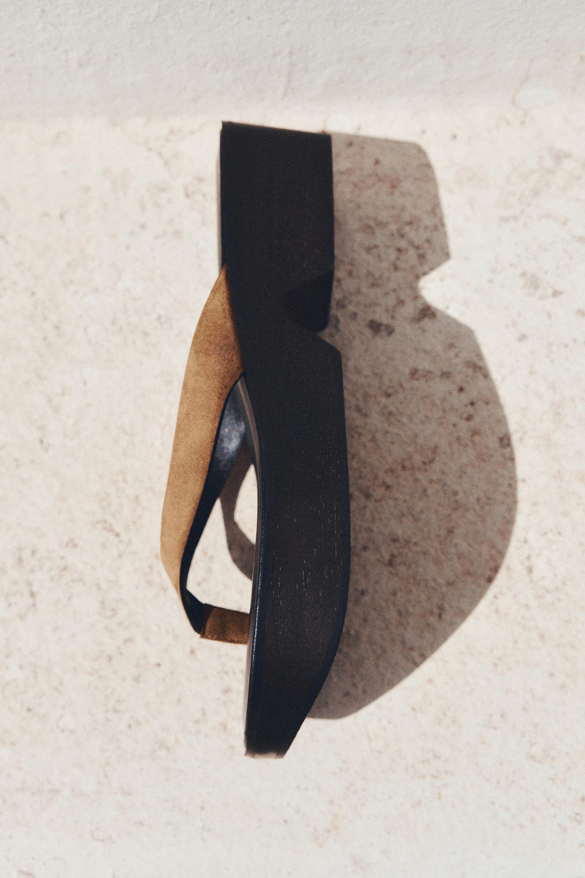 Leather wedge heel sandals — CAMEL
