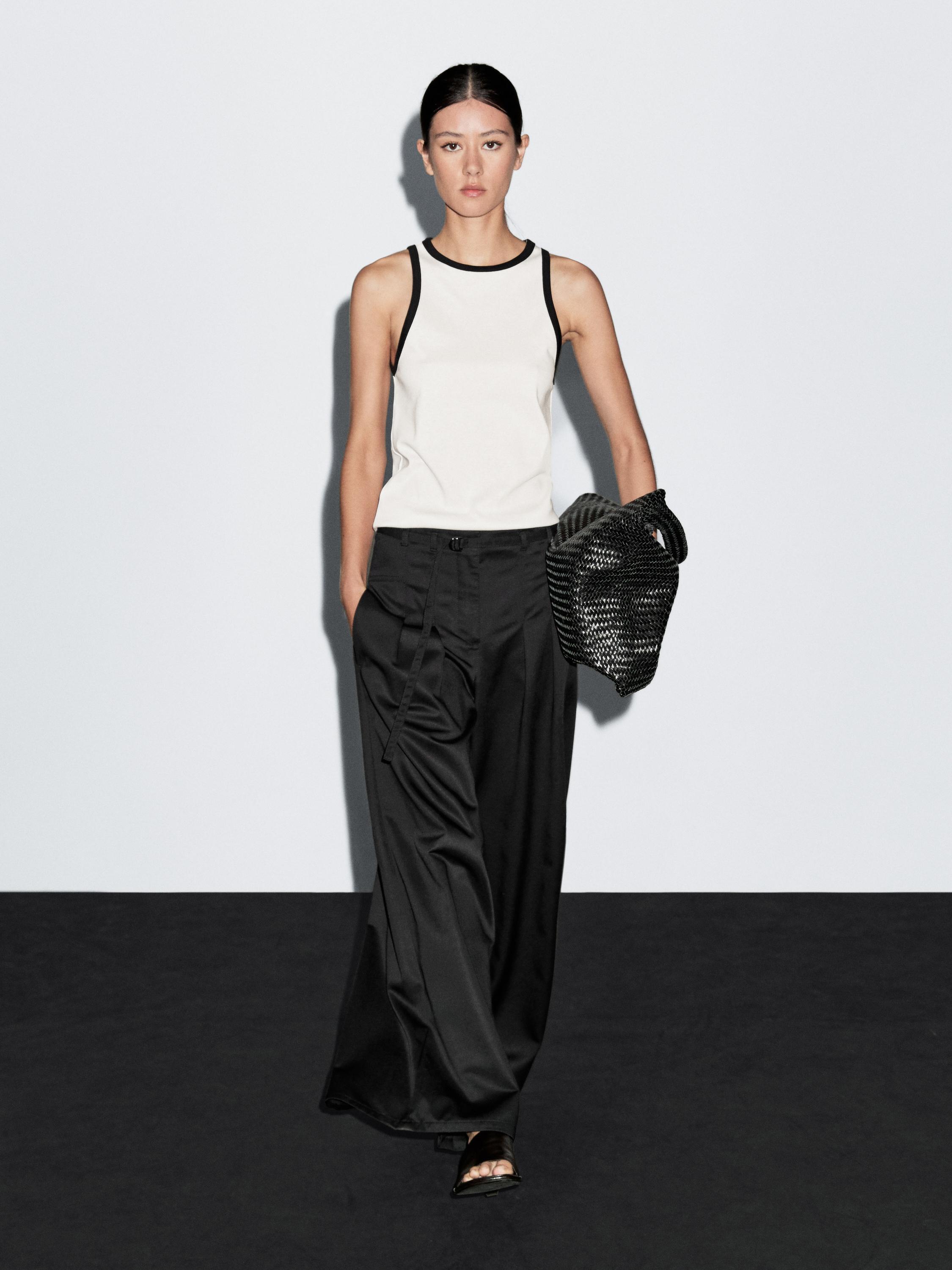 100% cotton halter top with contrast detail