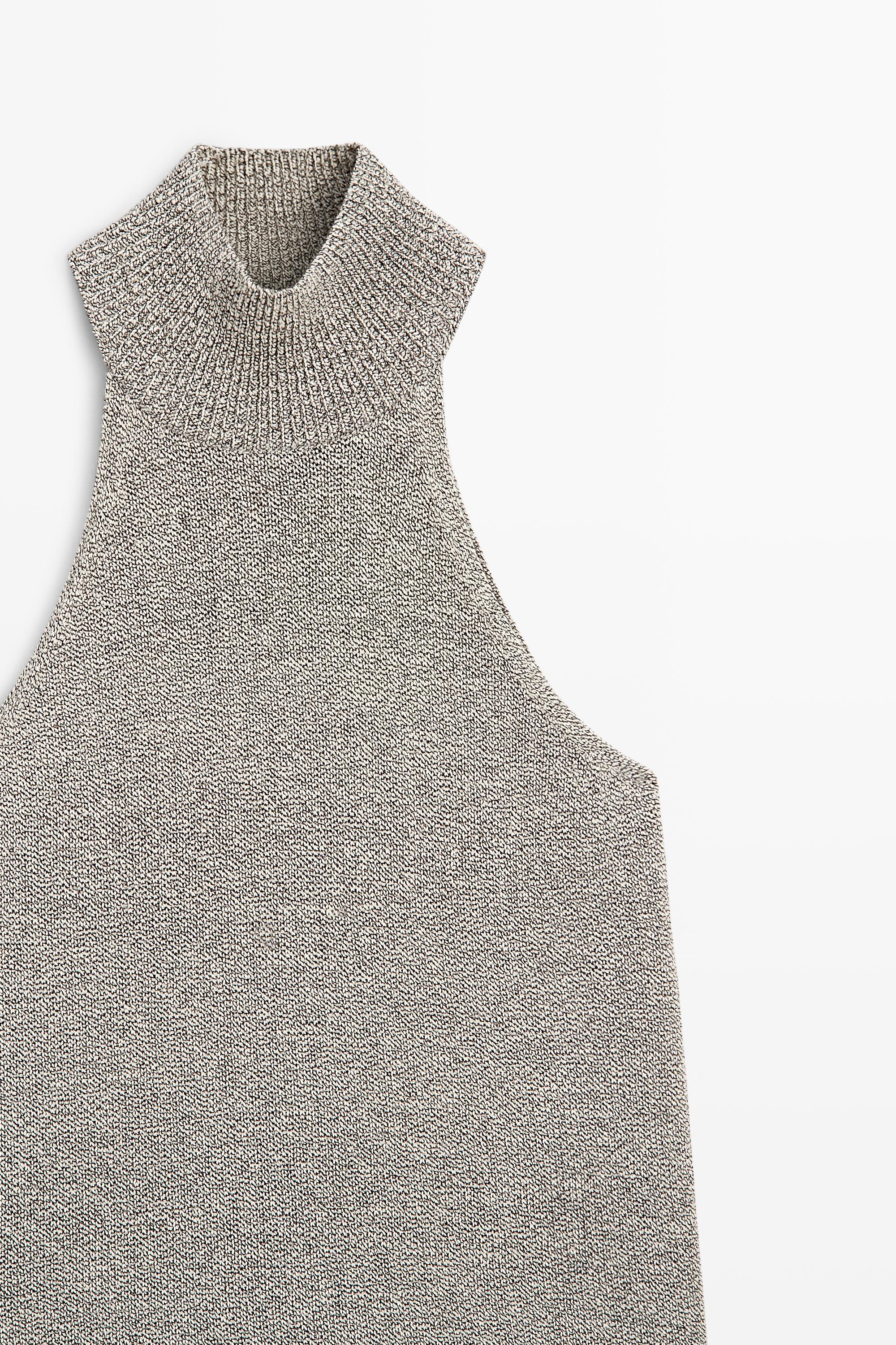 Halterneck knit top — BEIGE