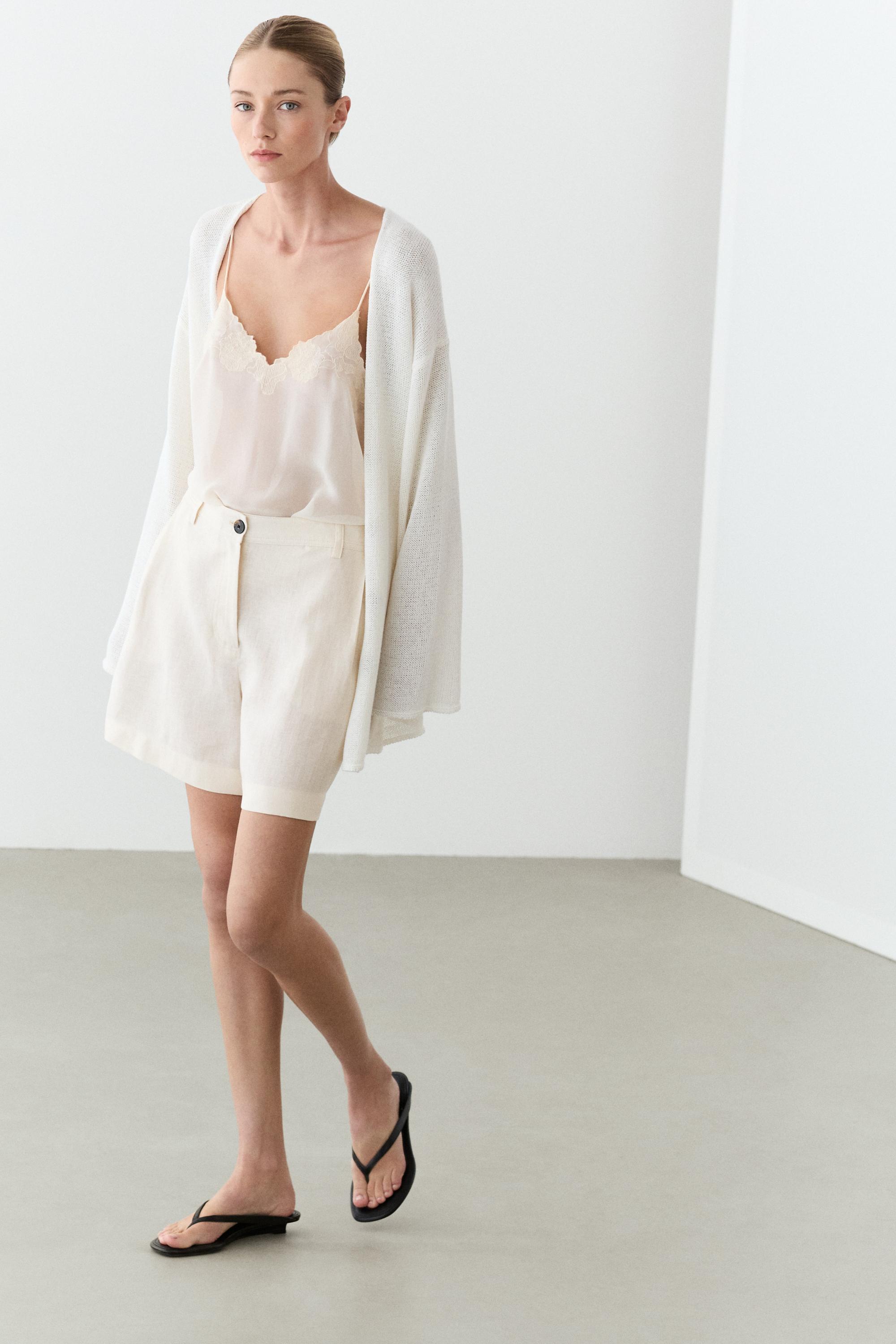 Pleated 100% linen shorts — Off white