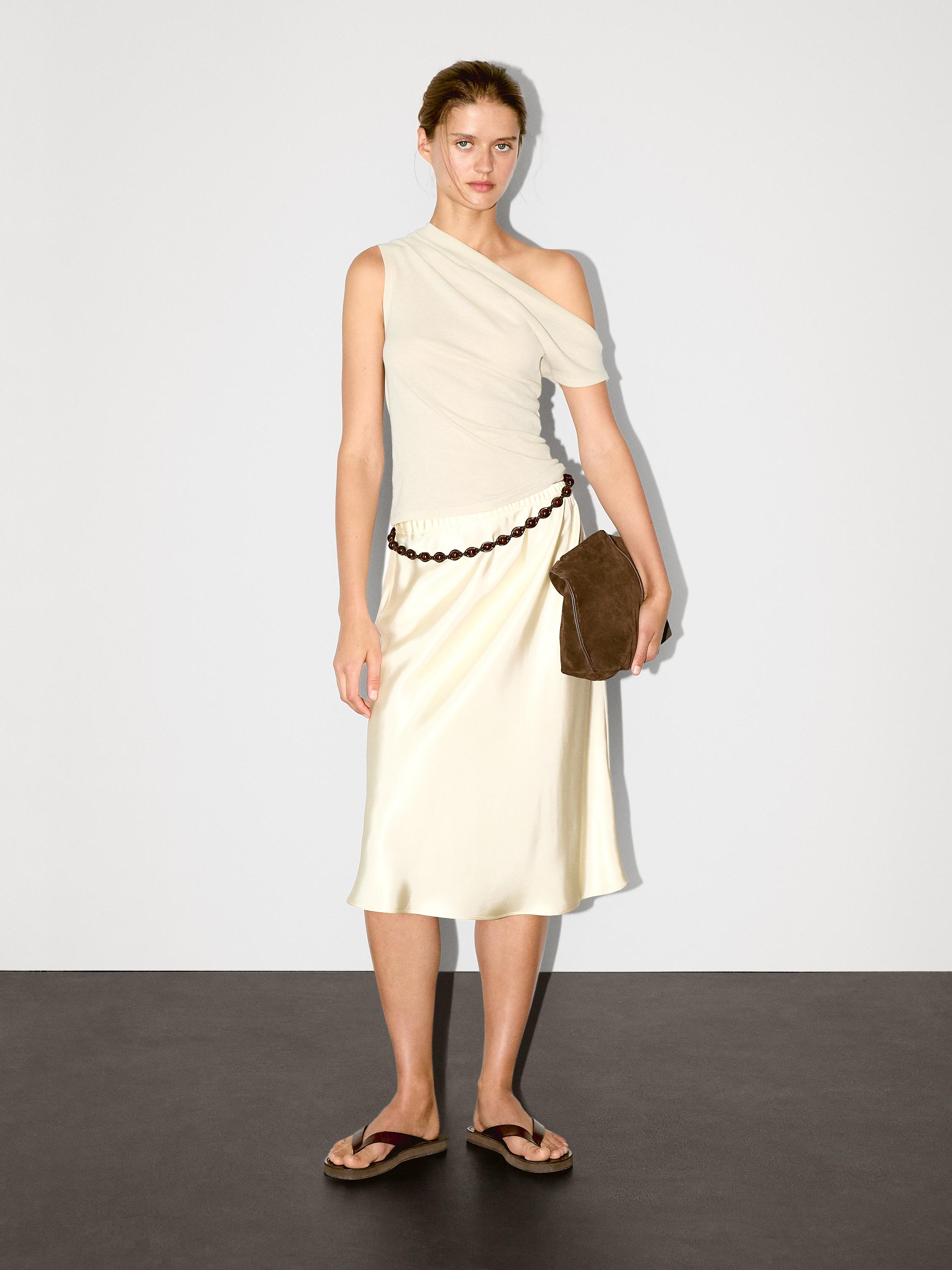 100% cotton asymmetric top