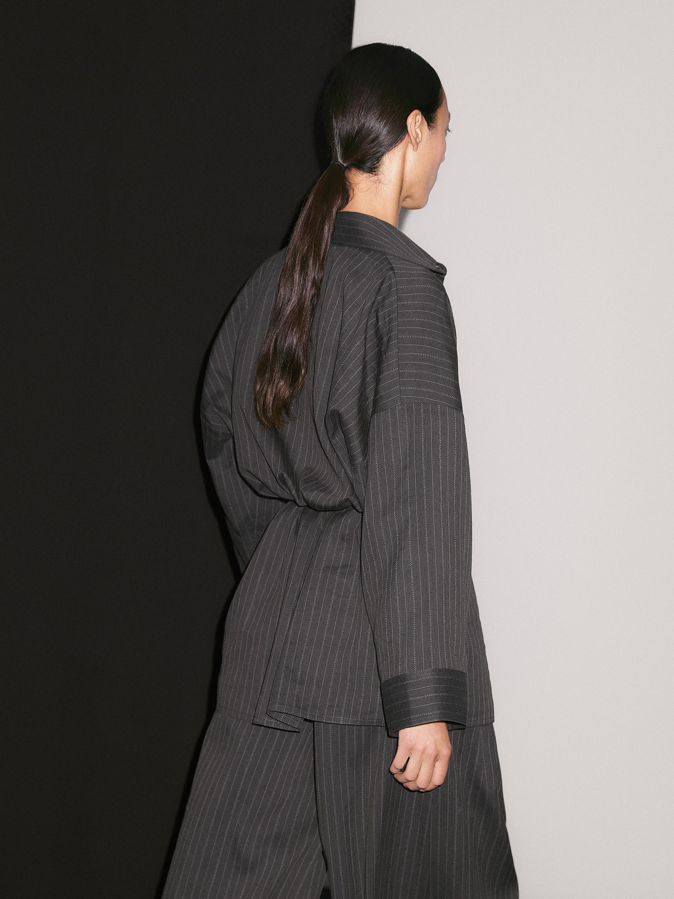 Koszula wierzchnia w paski ze sprzączkami