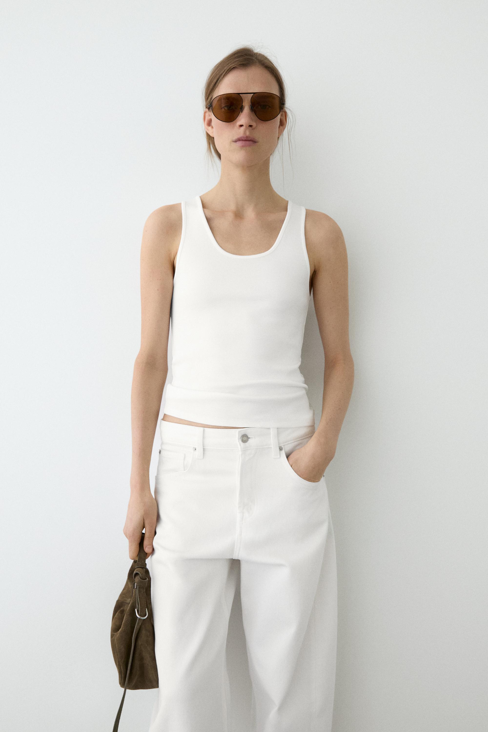 Scoop neck strappy top