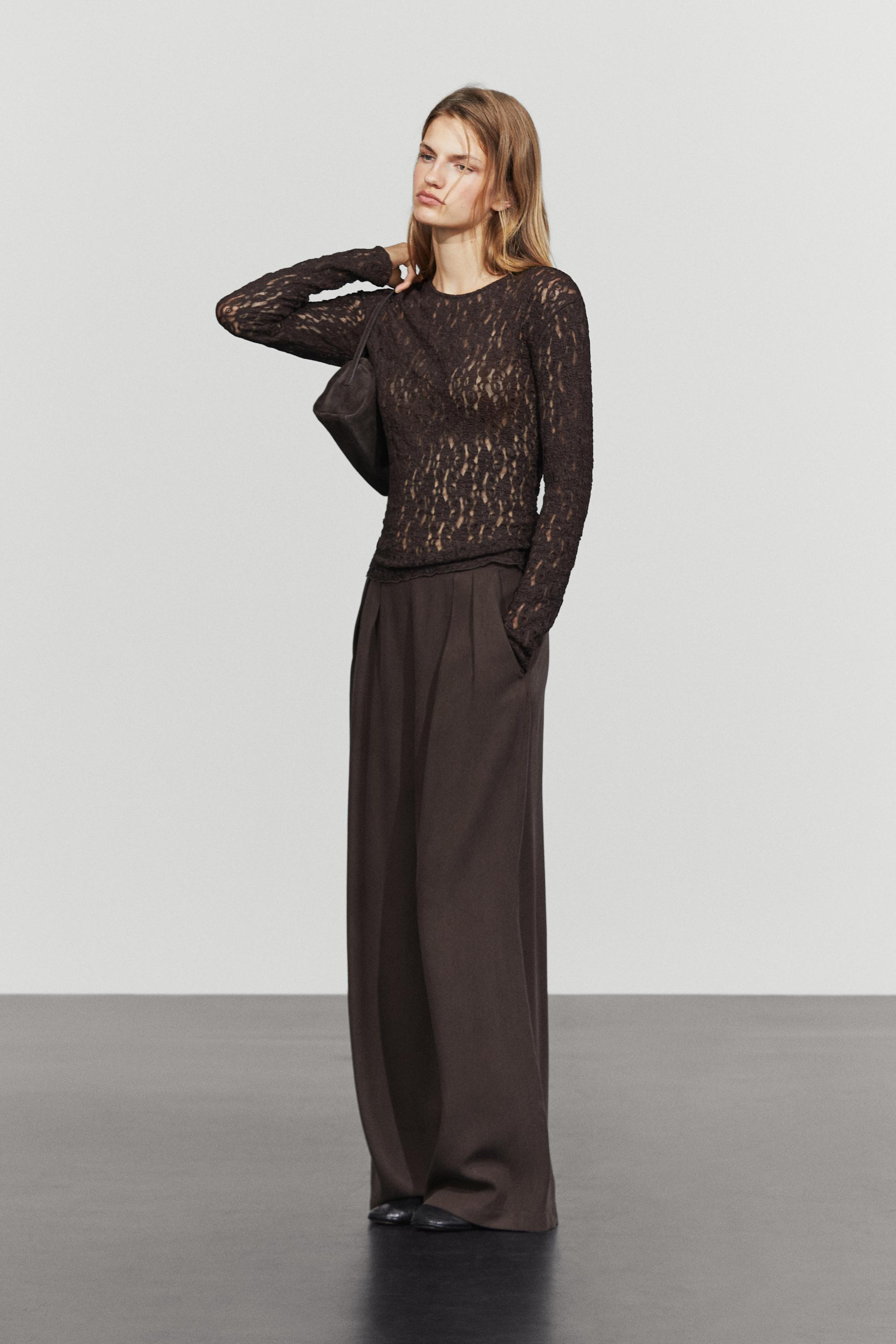 Long sleeve lace detail T-shirt — BROWN