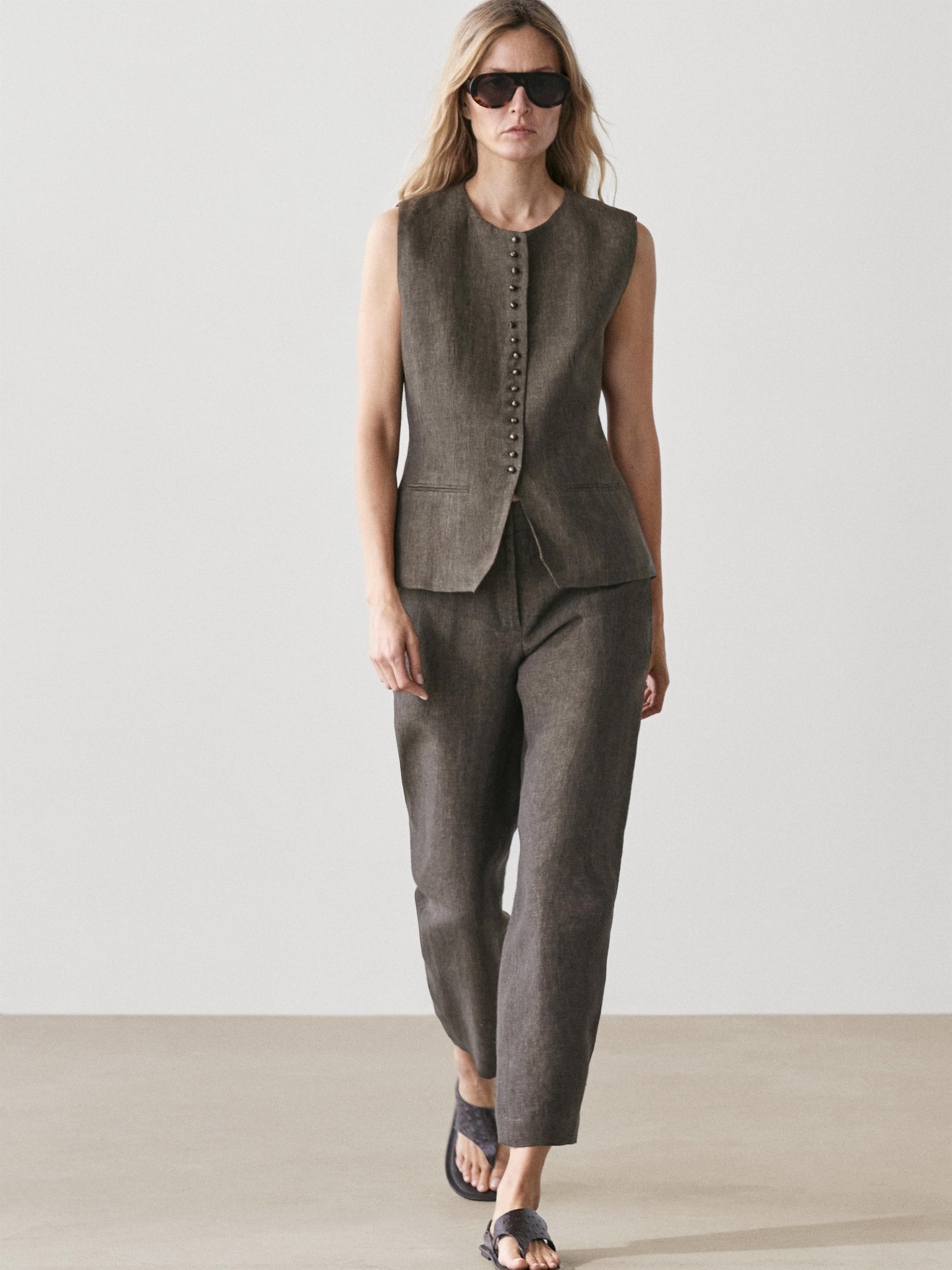 100% linen vest with button detail — Chocolate