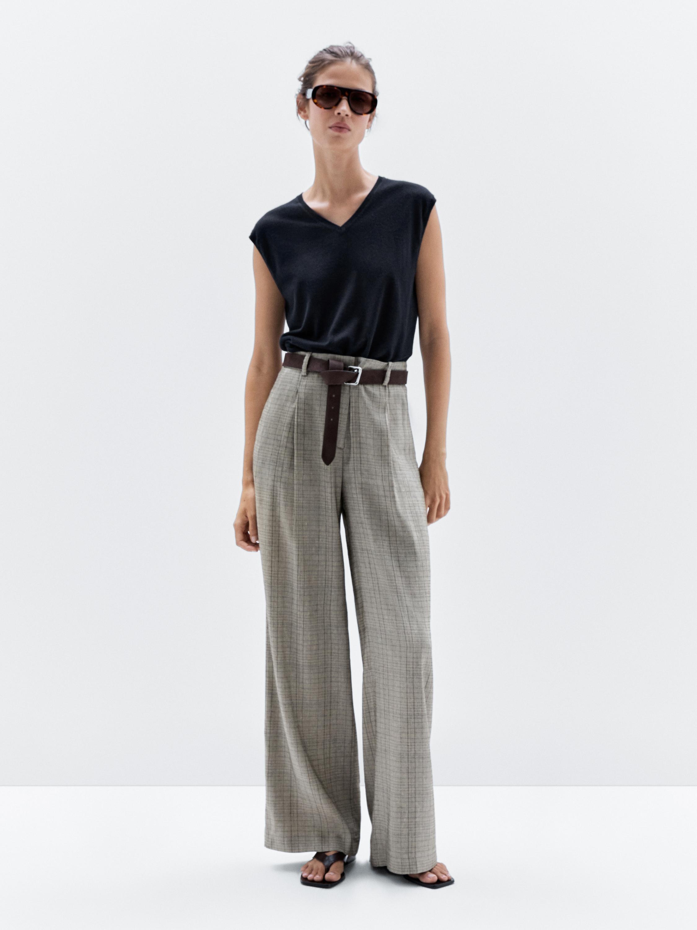 Cropped wool blend V-neck waistcoat