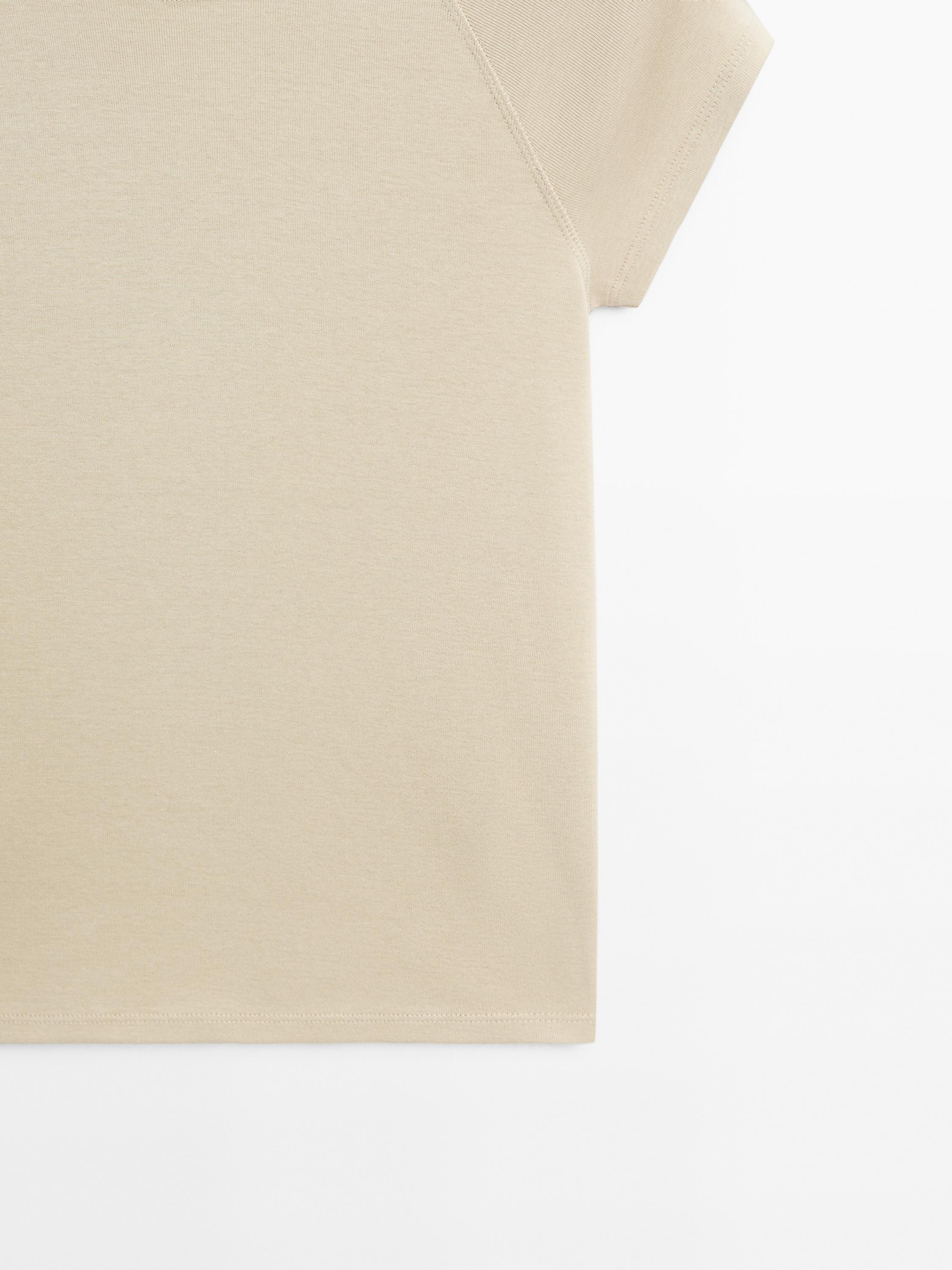 Slim fit raglan sleeve cotton T-shirt