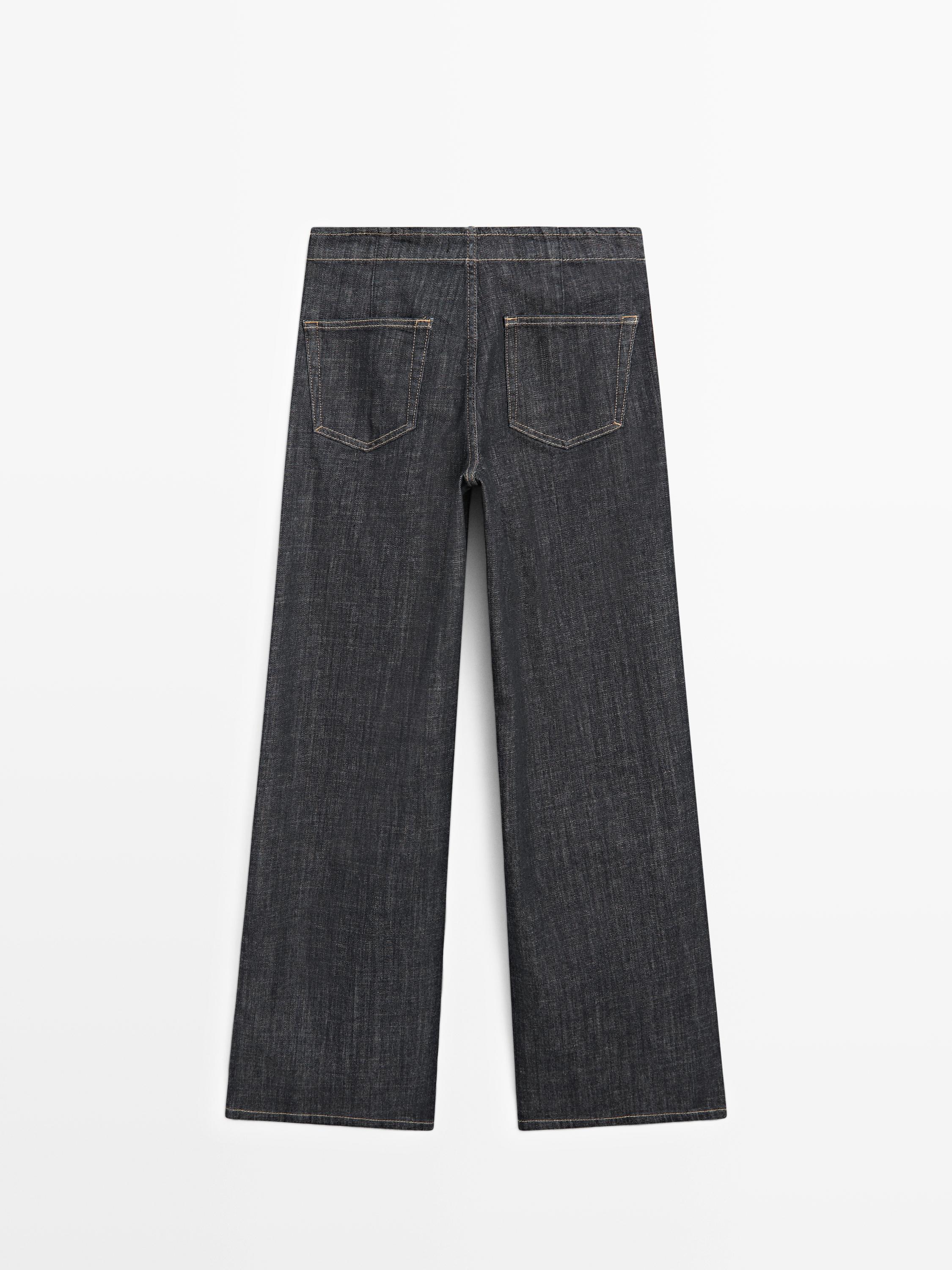 High-waist wide-leg jeans