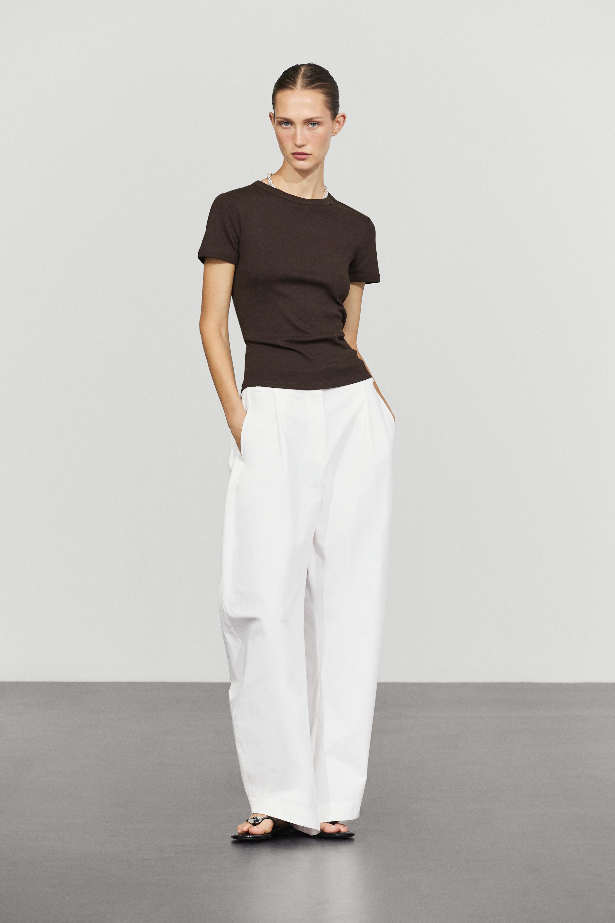 Ribbed short sleeve T-shirt — BROWN