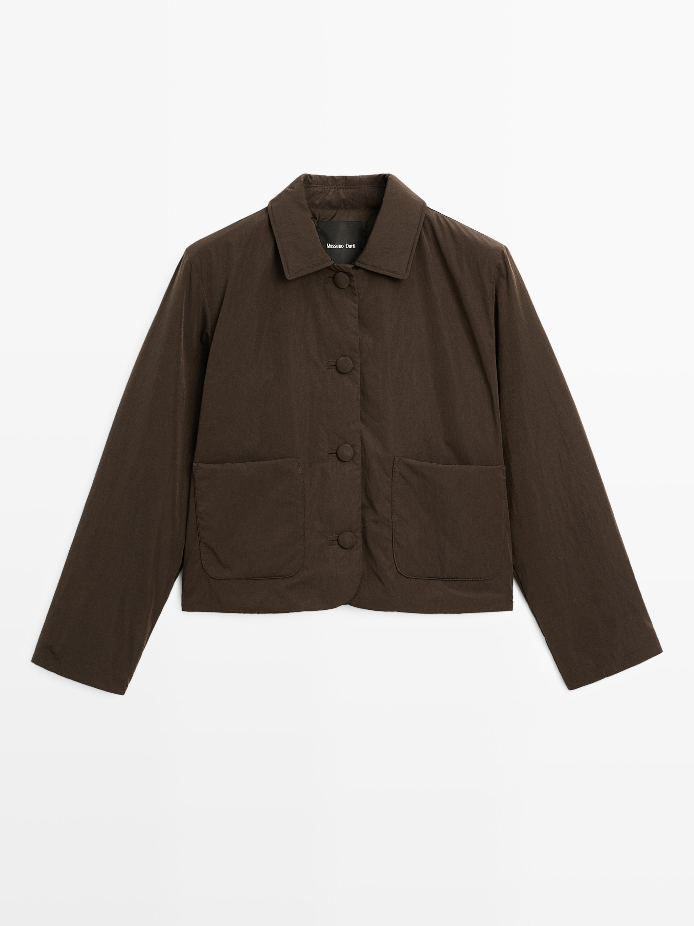 Short water-repellent puffer jacket