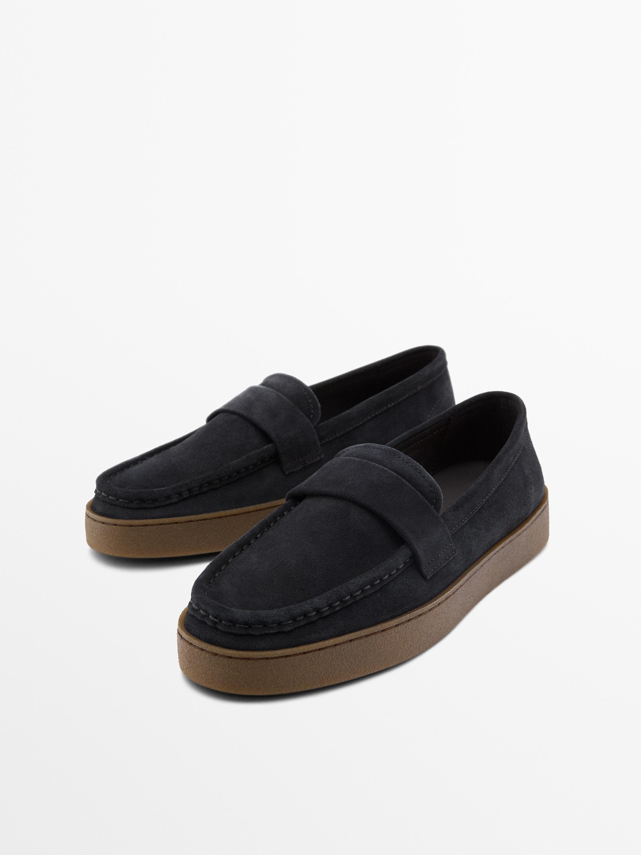 Split leather loafers with caramel sole — Dark blue