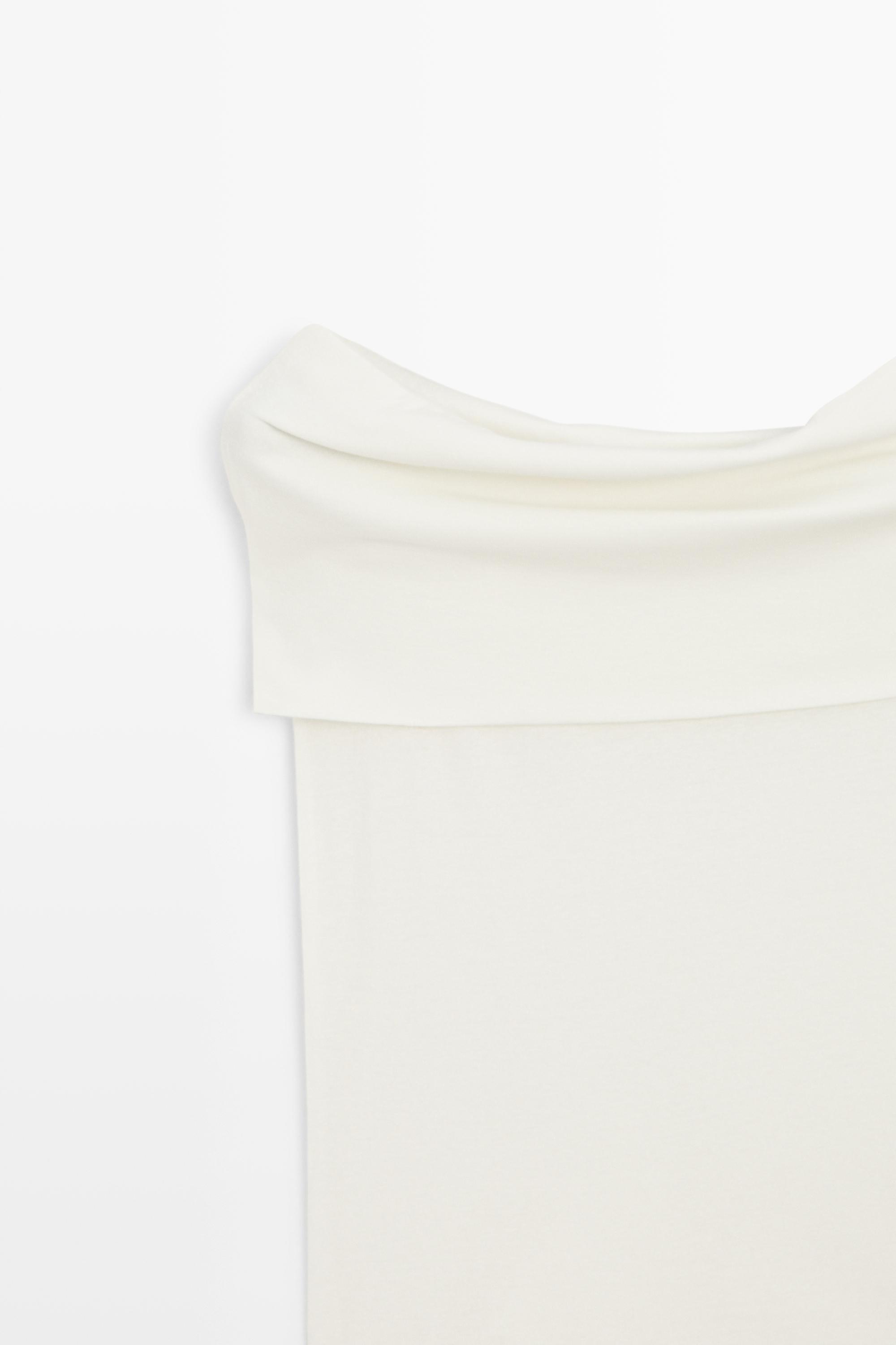 Cotton off-the-shoulder top — Off white