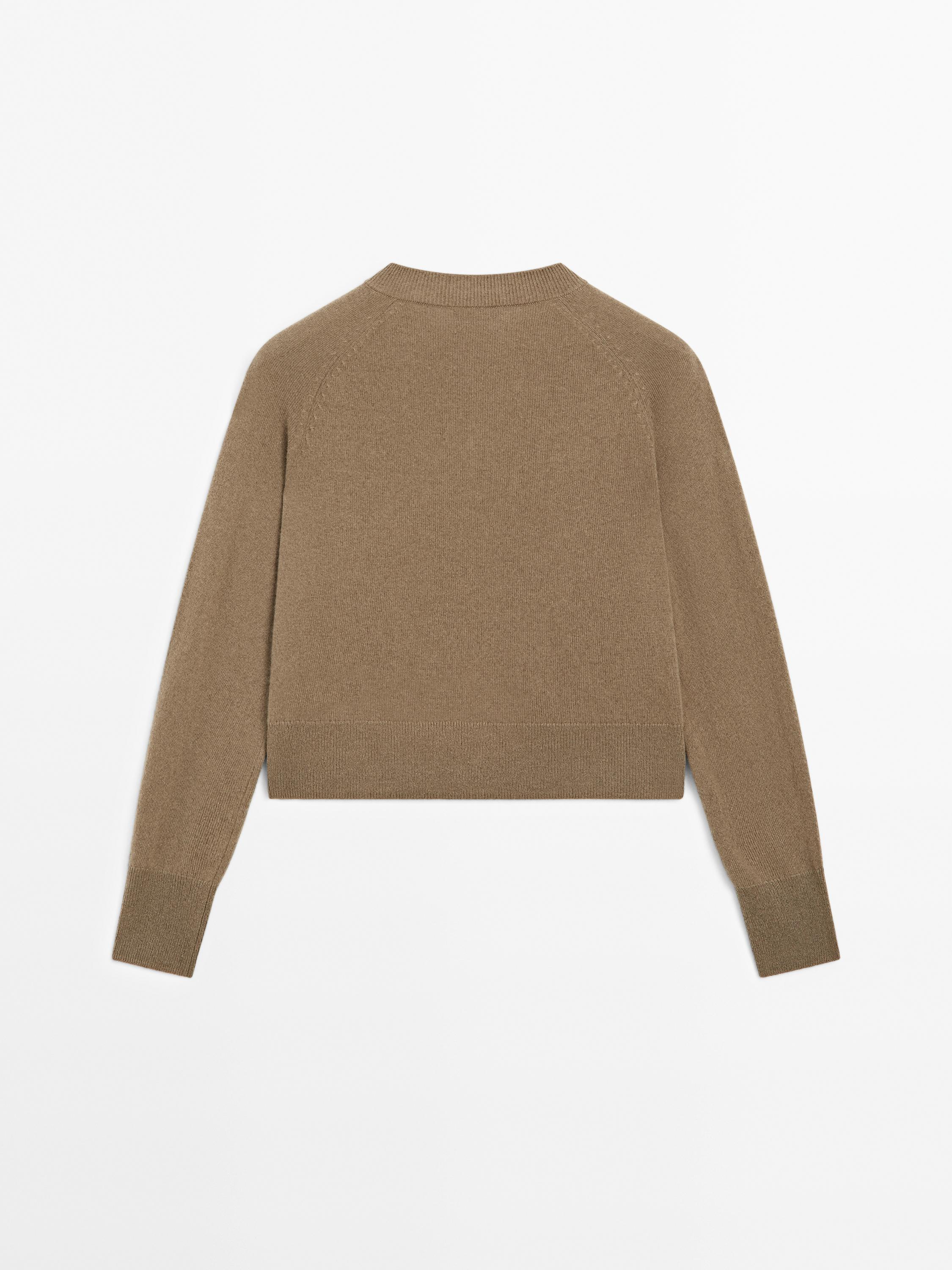 100% cashmere long sleeve cardigan