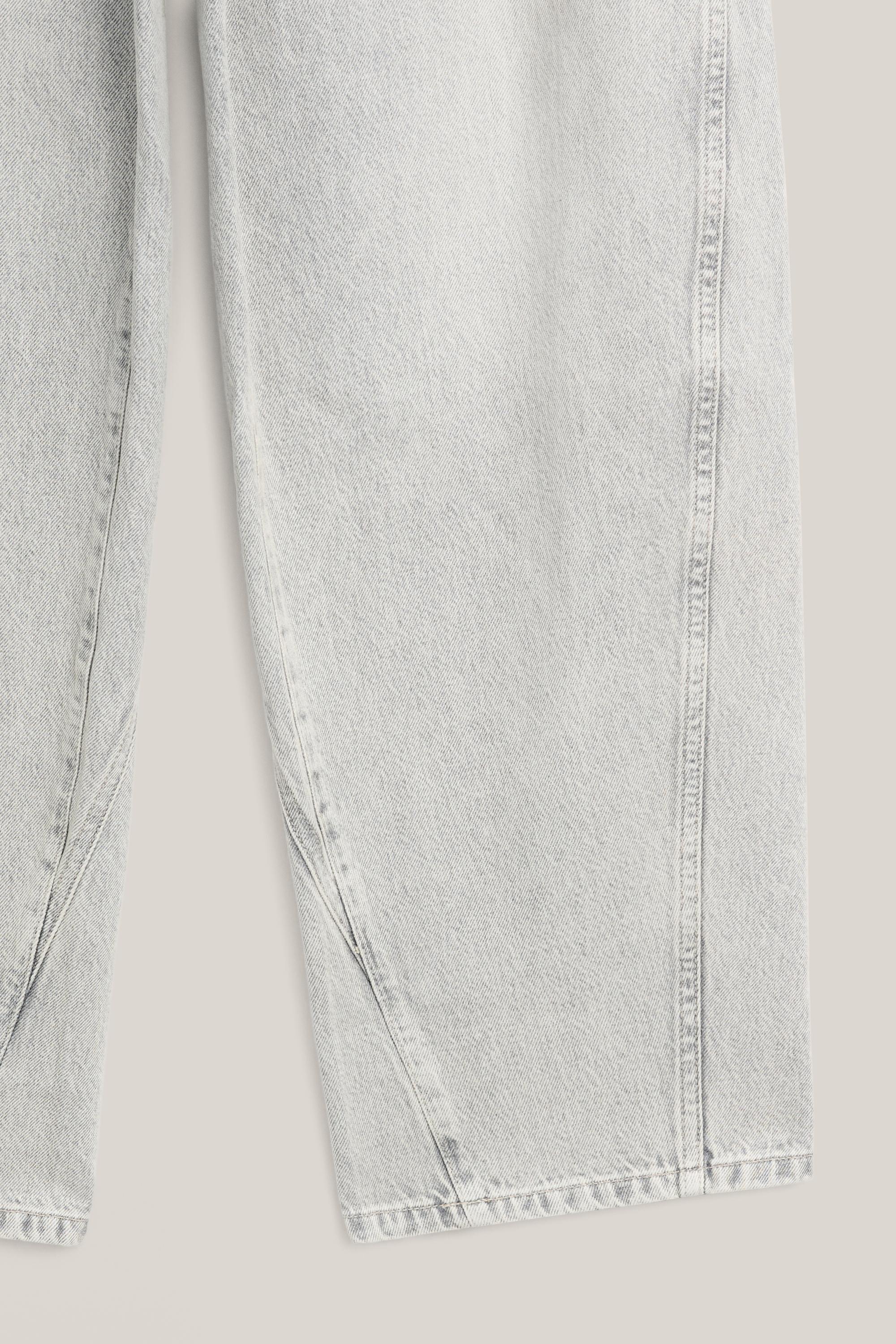 Barrel fit jeans with waist detail - LIMITED EDITION — PEARL GREY