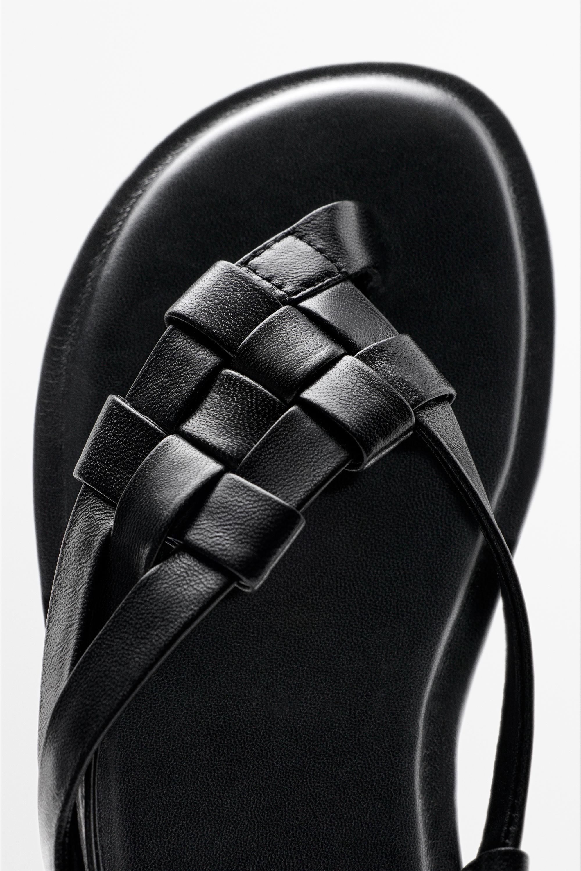 Flat woven leather sandals — BLACK