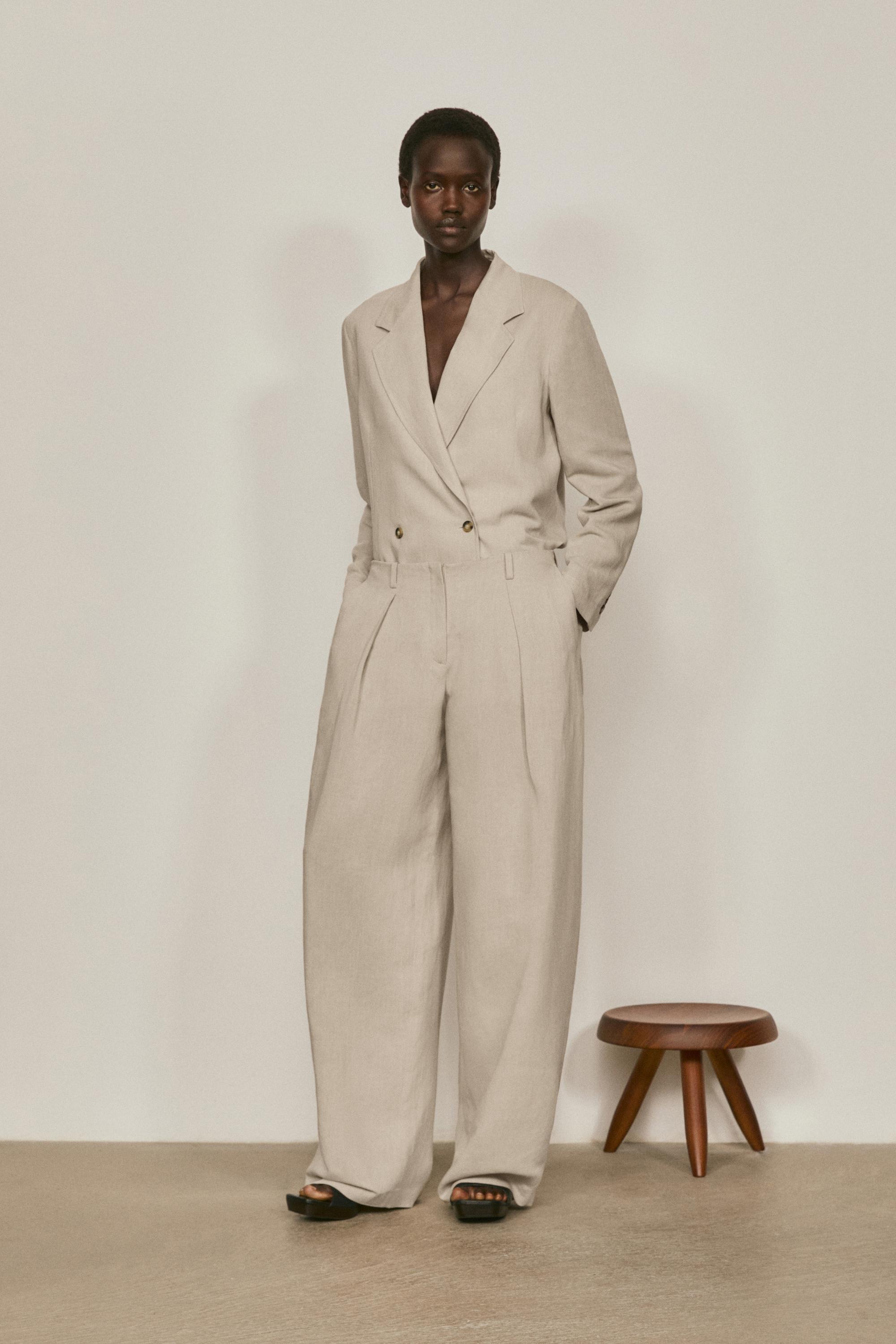 Darted trousers - LIMITED EDITION — SAND