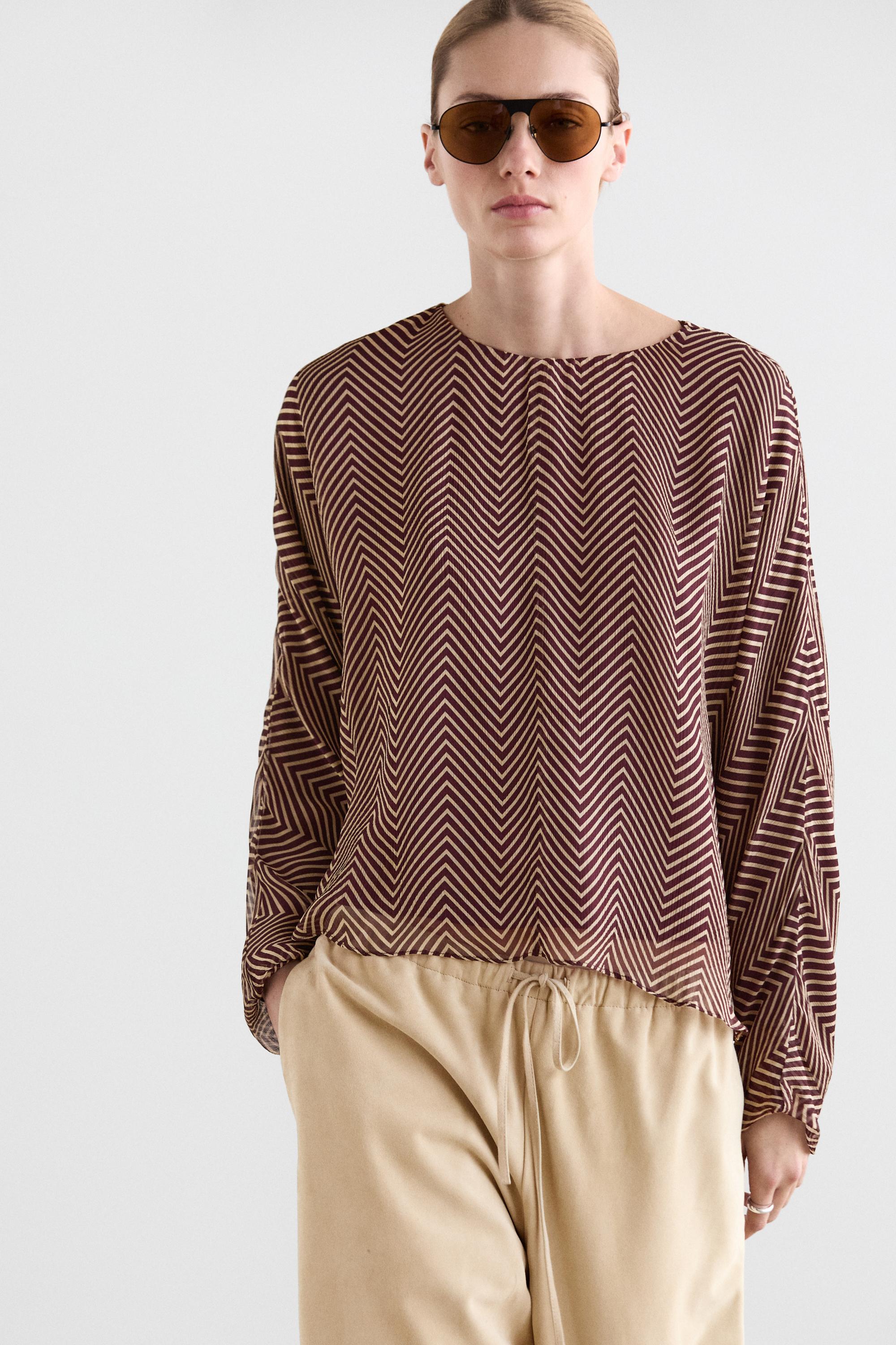 Flowing geometric print blouse — BURGUNDY