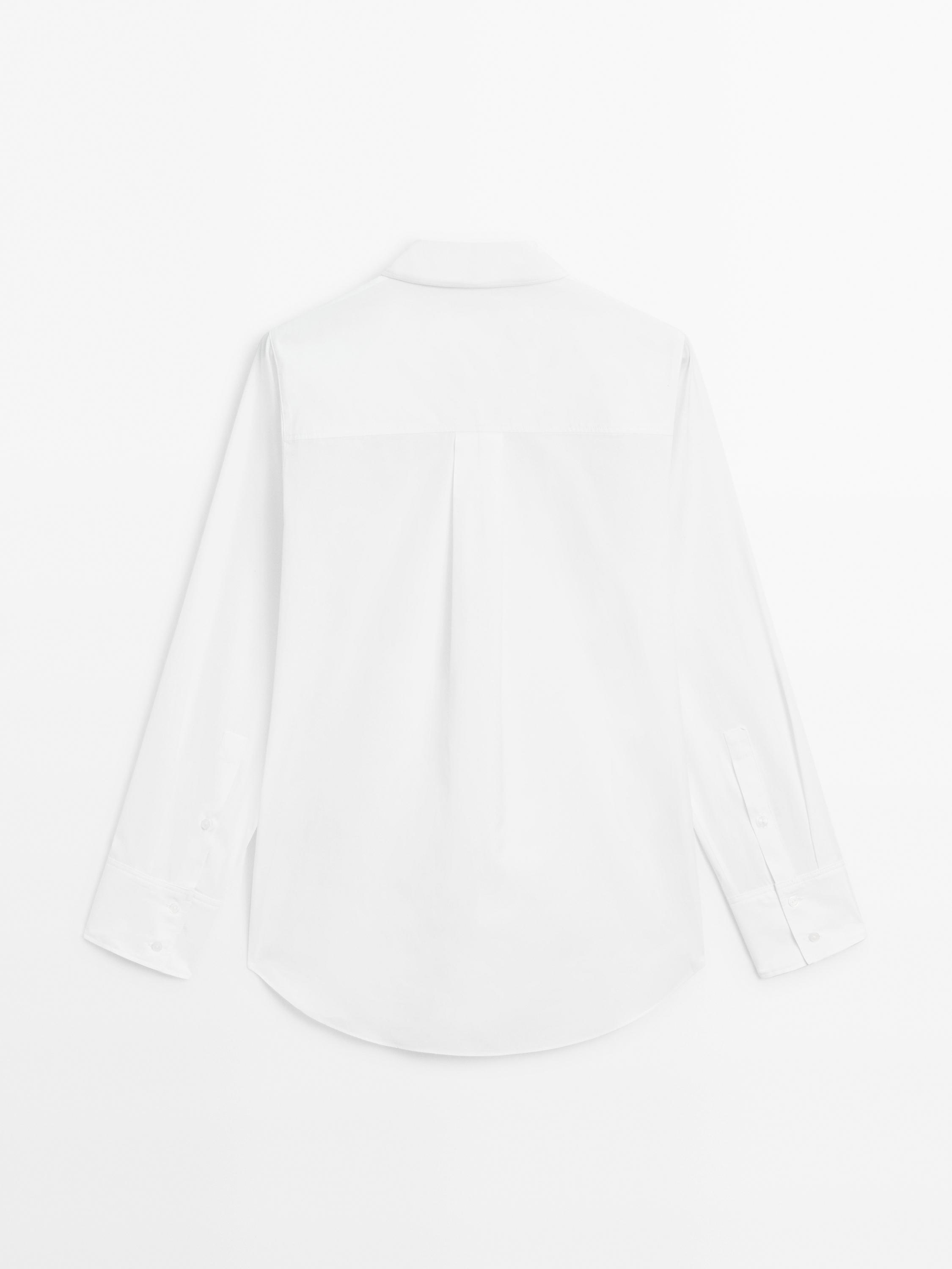 Koszula ze 100% bawełnianej popeliny z kieszenią