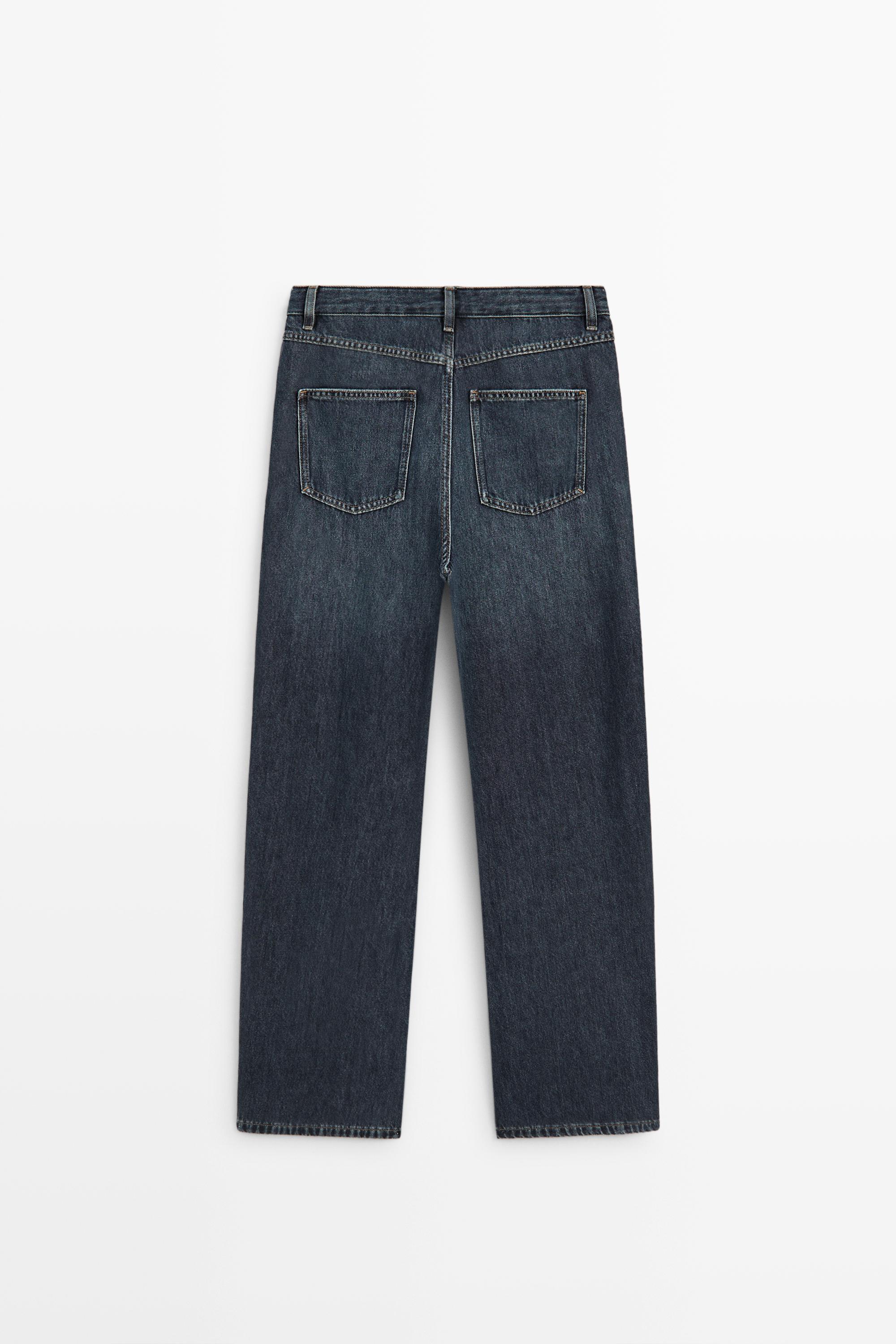 Relaxed fit high-waist barrel fit jeans