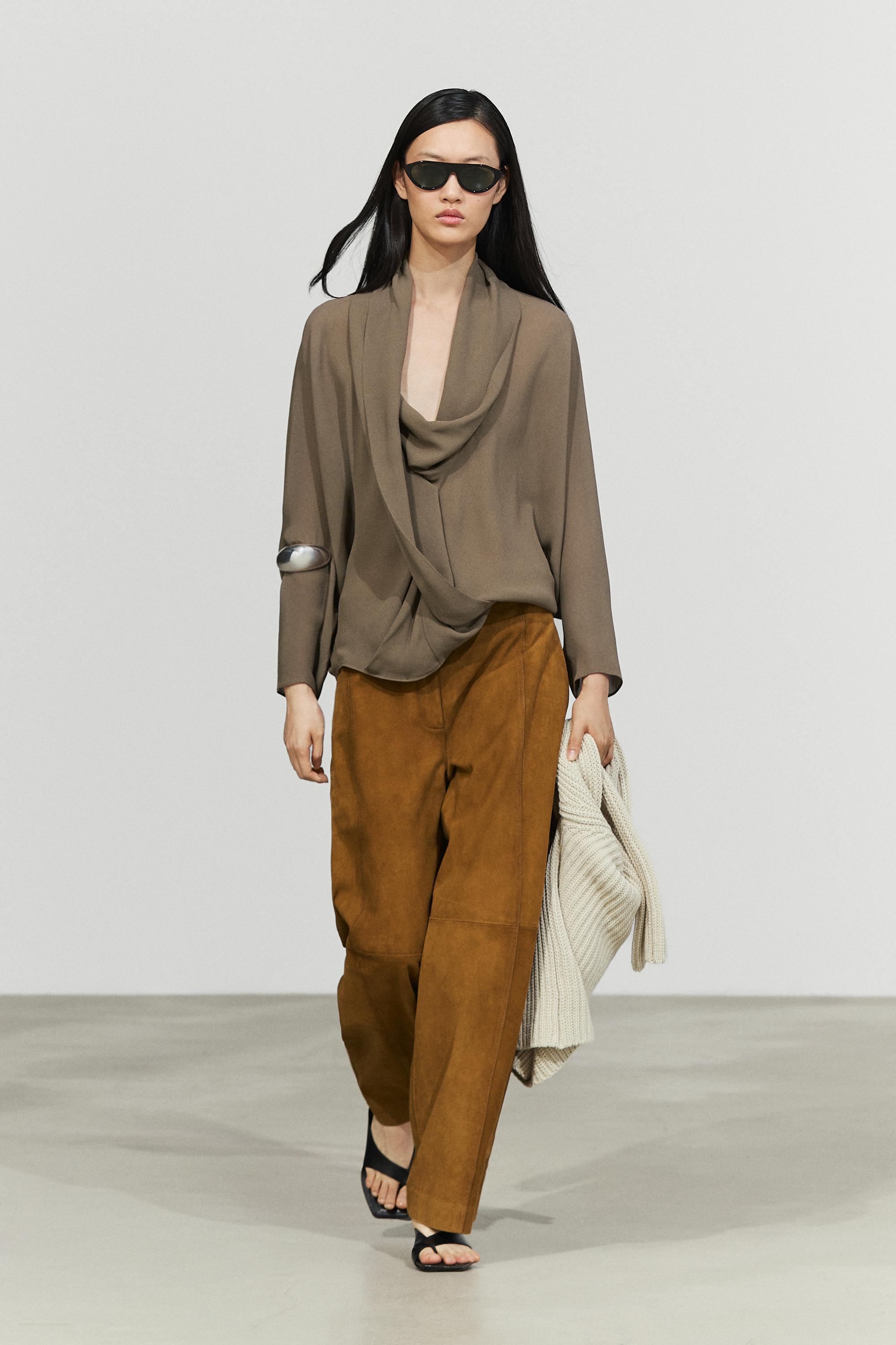Suede goatskin barrel fit pants — DARK CAMEL
