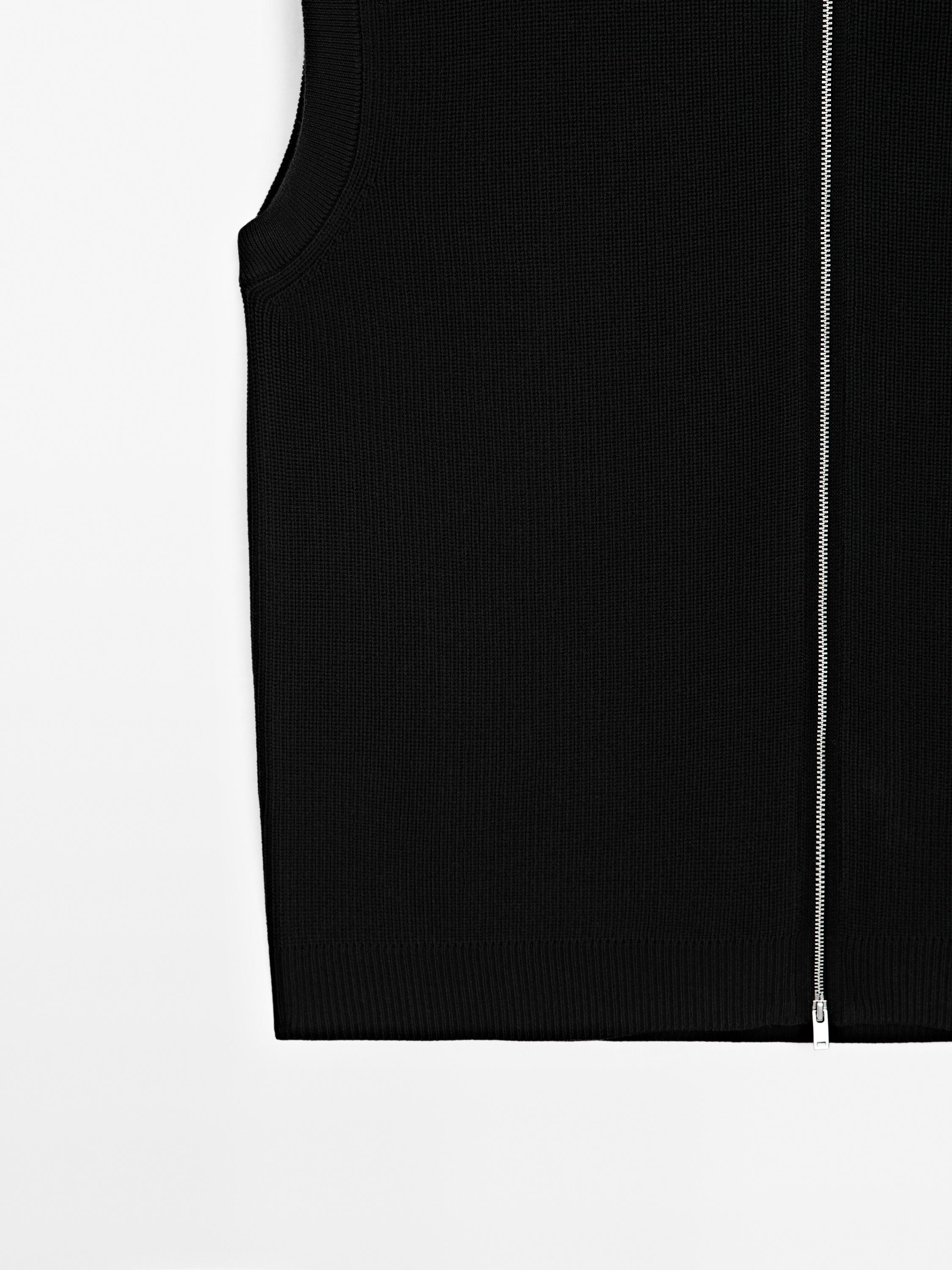 100% cotton knit vest