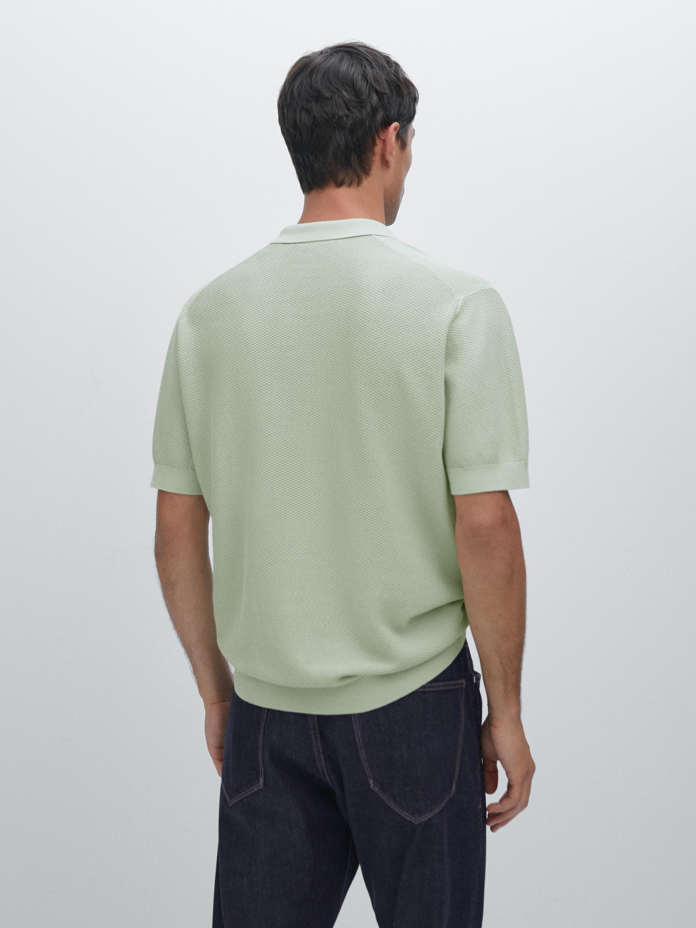 Textured knit short sleeve polo shirt