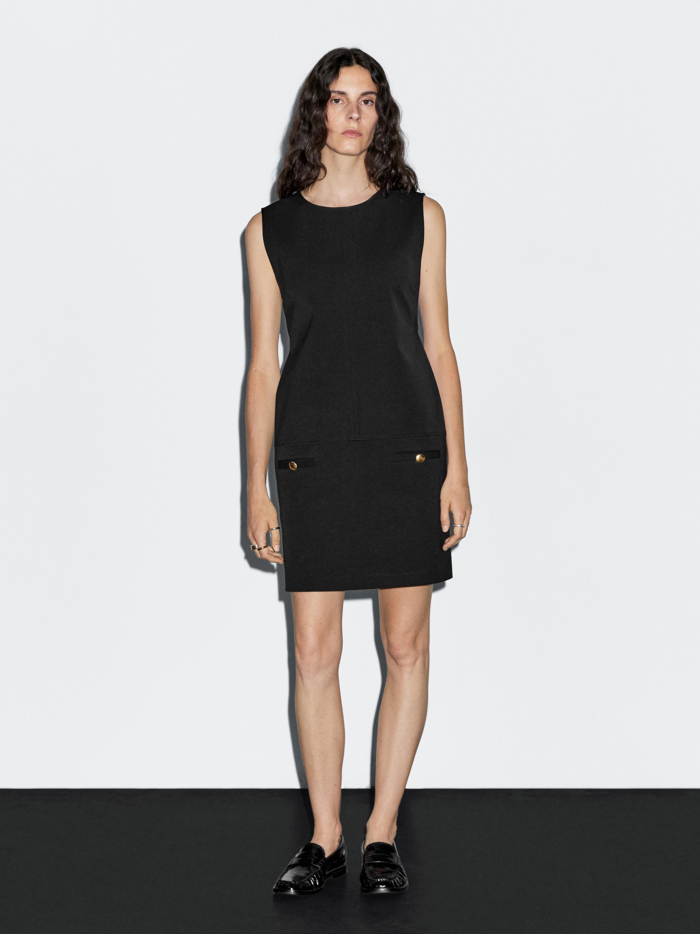 Short dress with button details