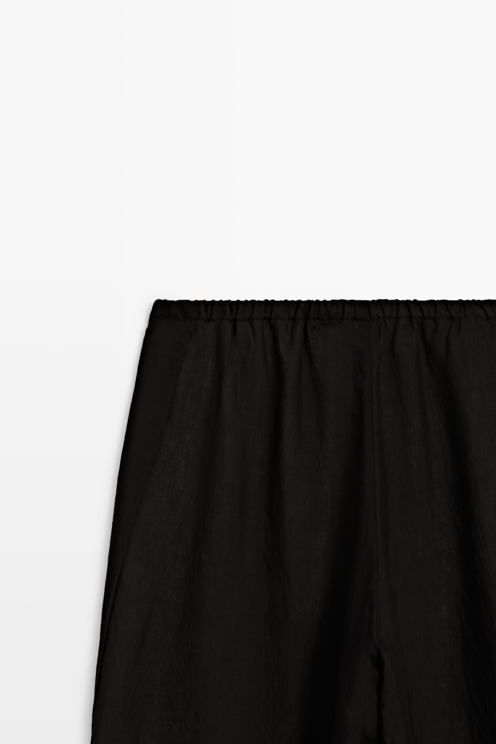 Flowing wide-leg co-ord pants — BLACK