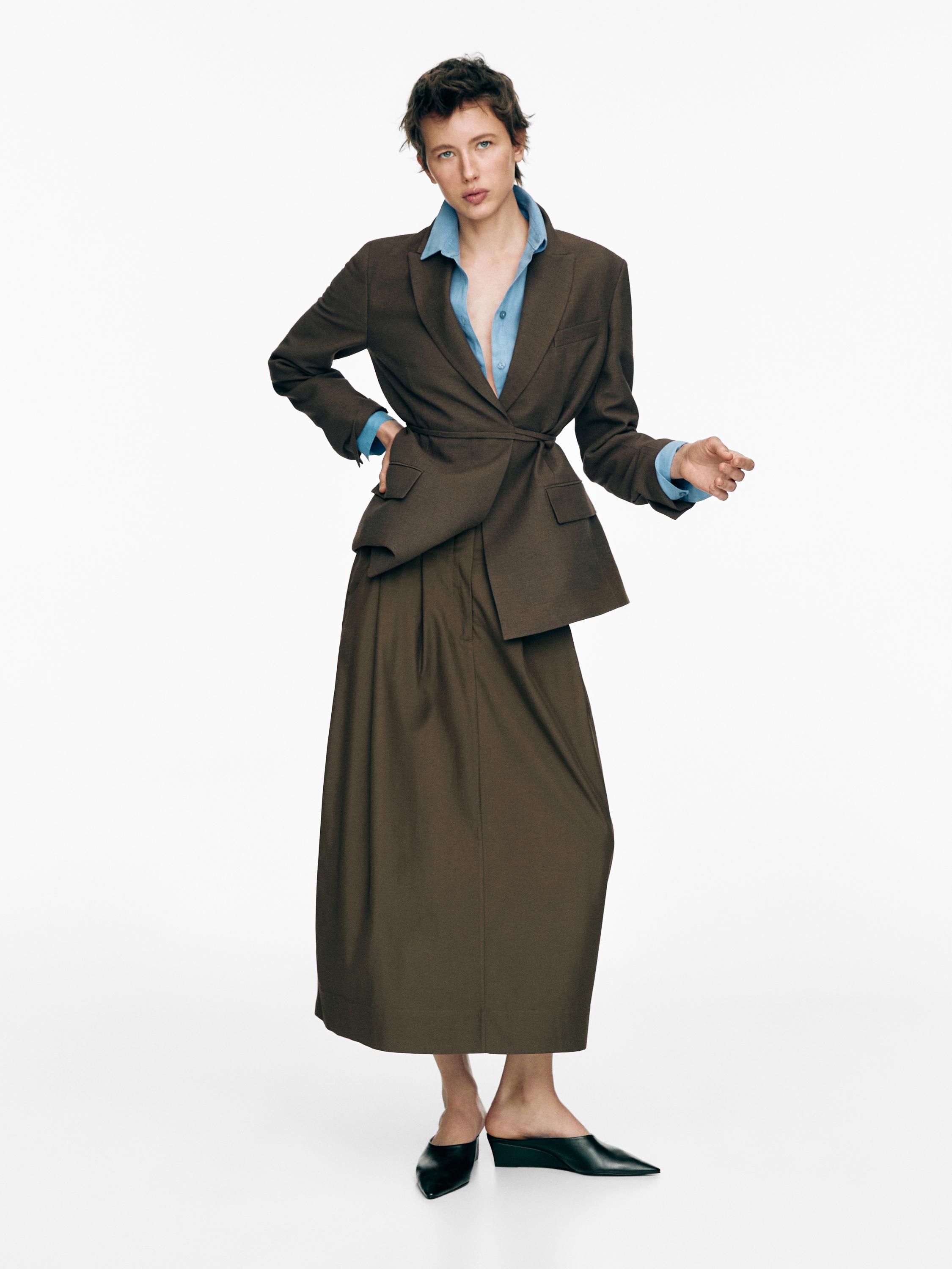 Midi skirt with box pleats — KHAKI