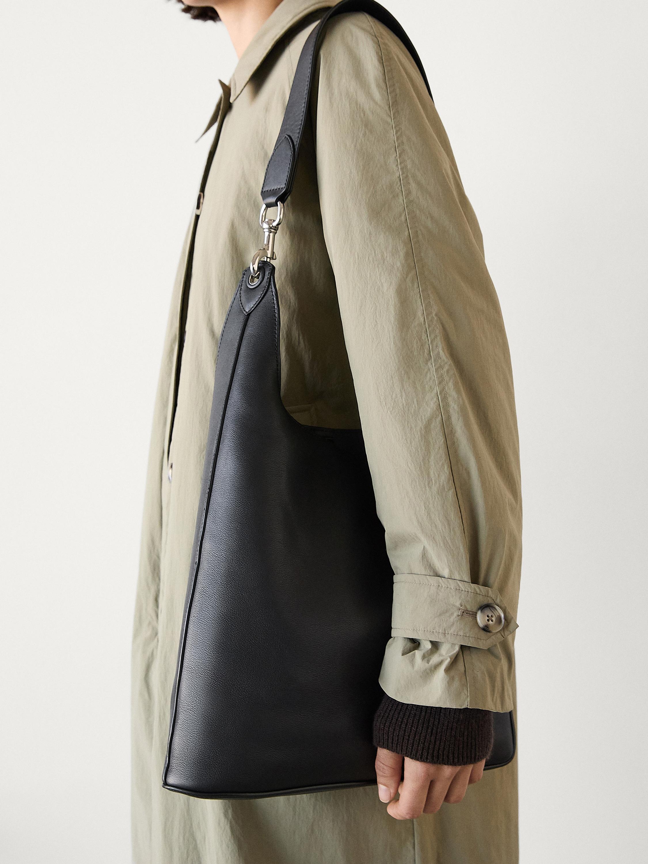 Soft nappa bucket bag