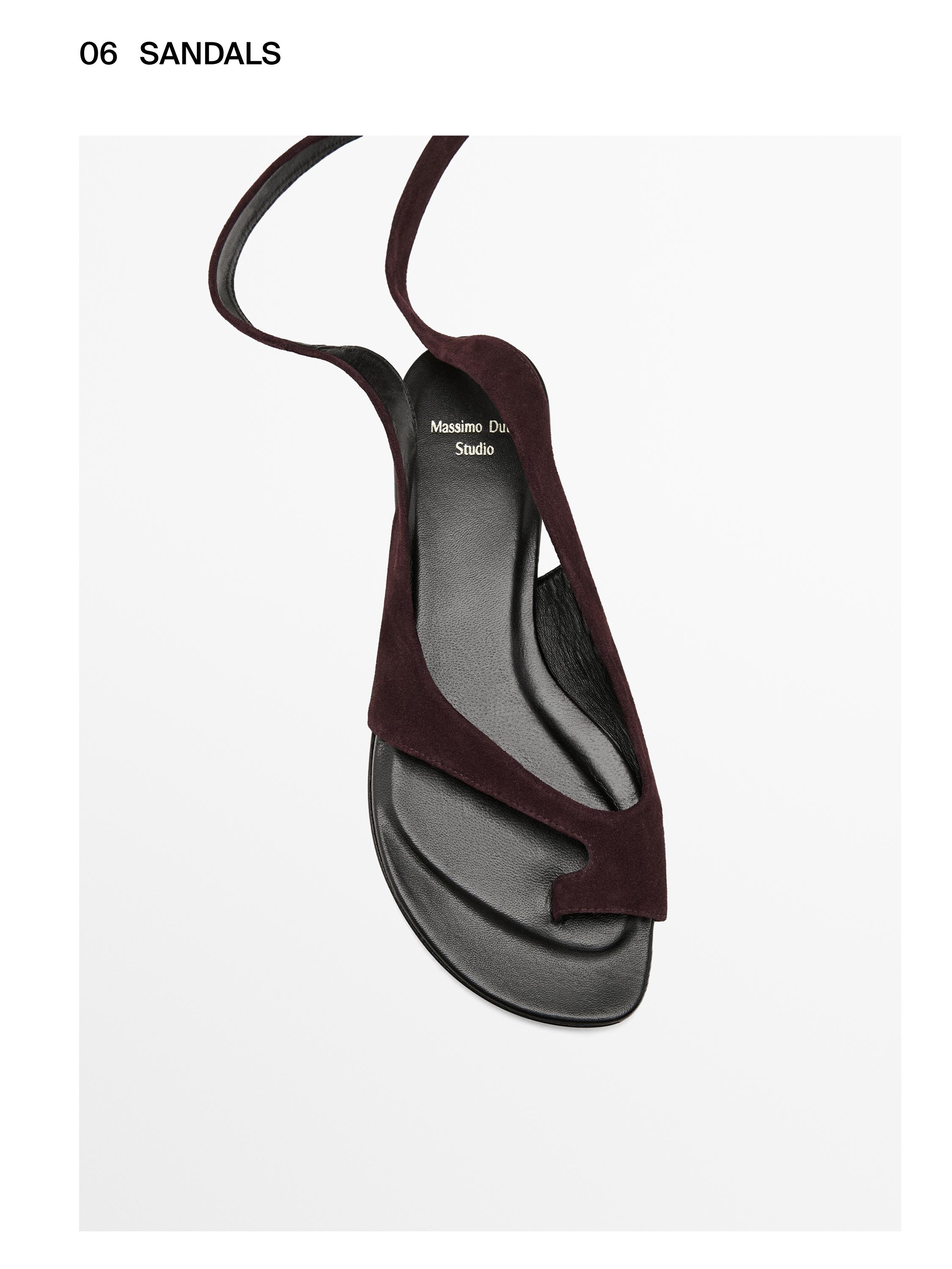 Flache Zehensandalen – STUDIO